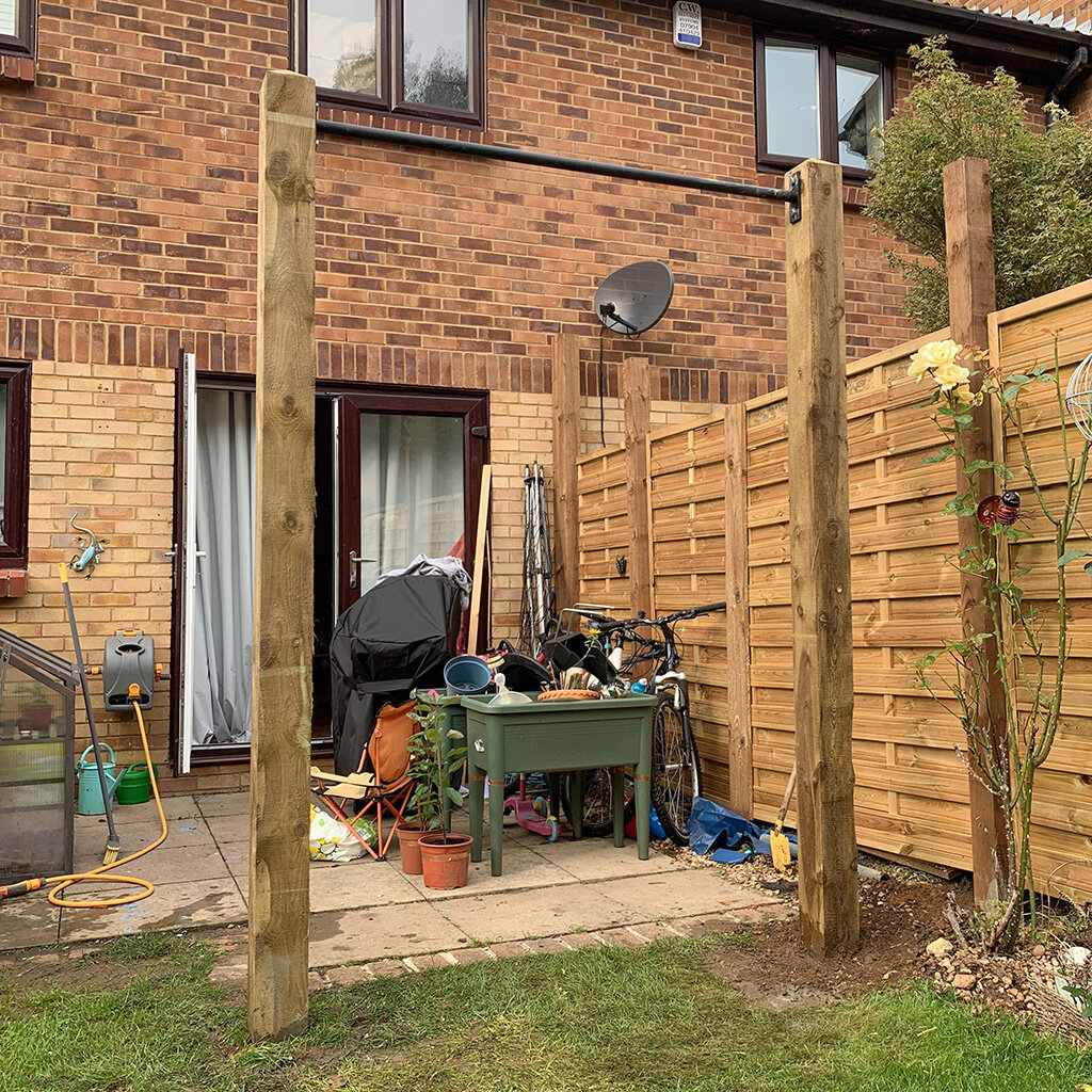 096 garden pull up bar.JPEG