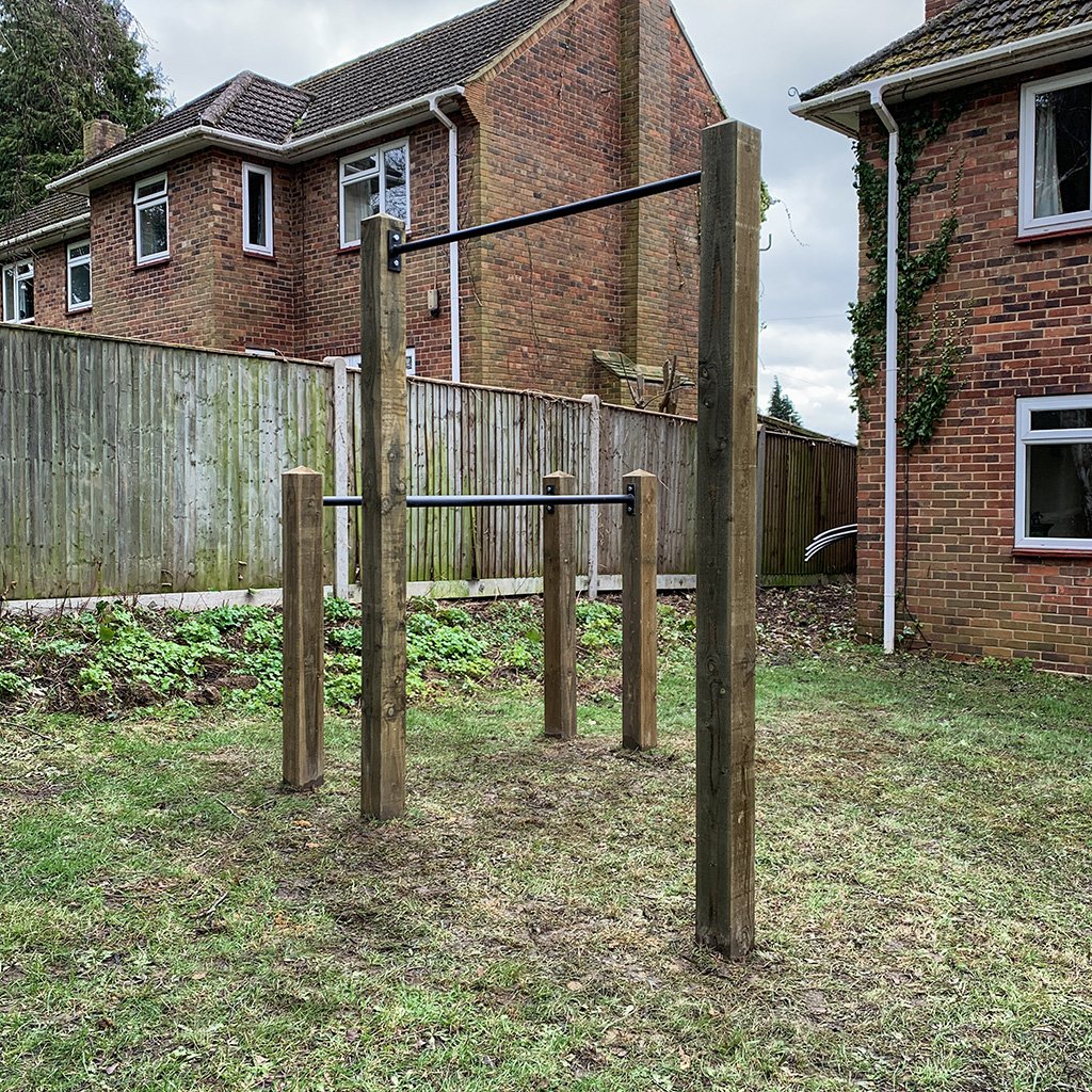 002 2020 garden pull up bar and dip bars installation.jpg