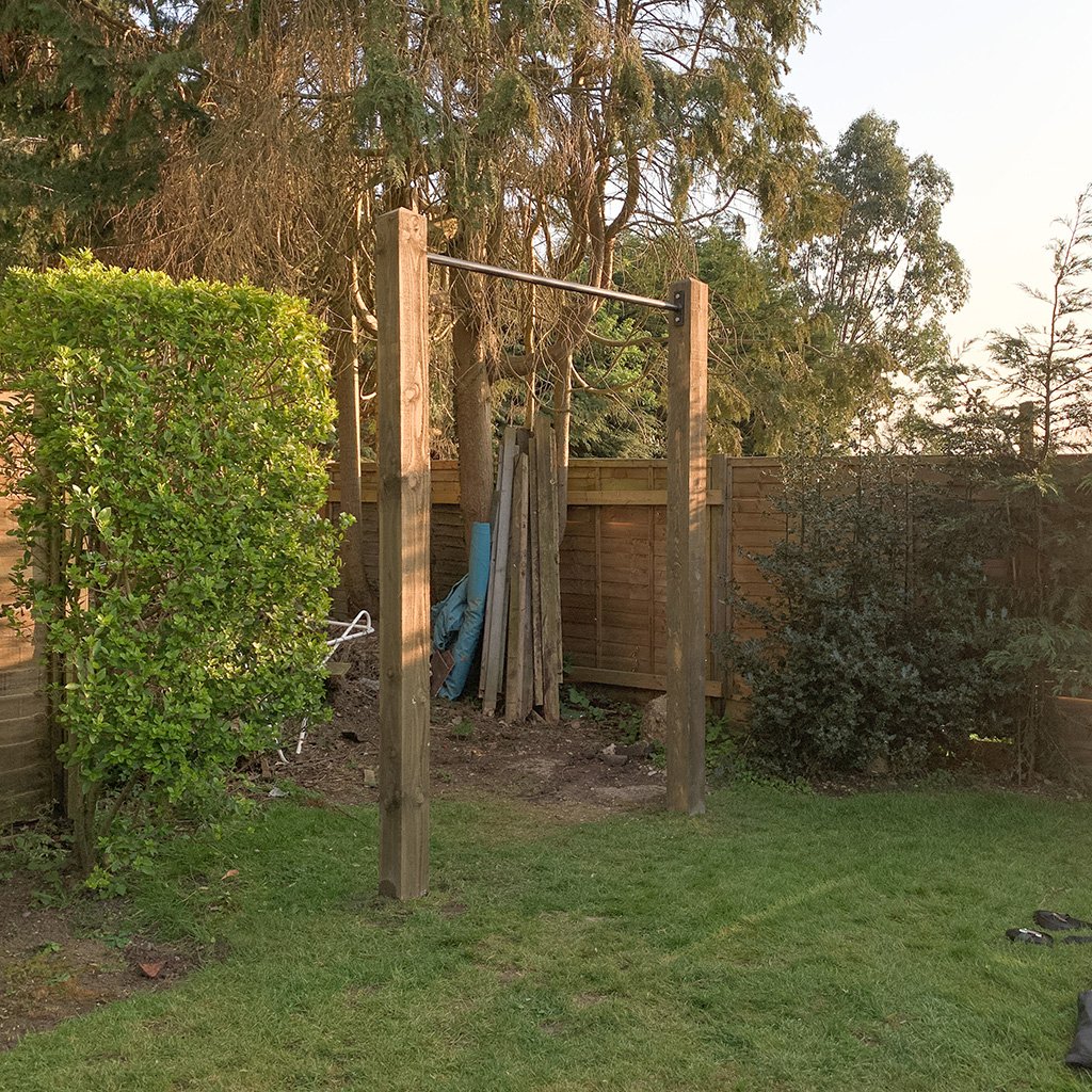 024 2020 garden pull up bar installation 2.jpg