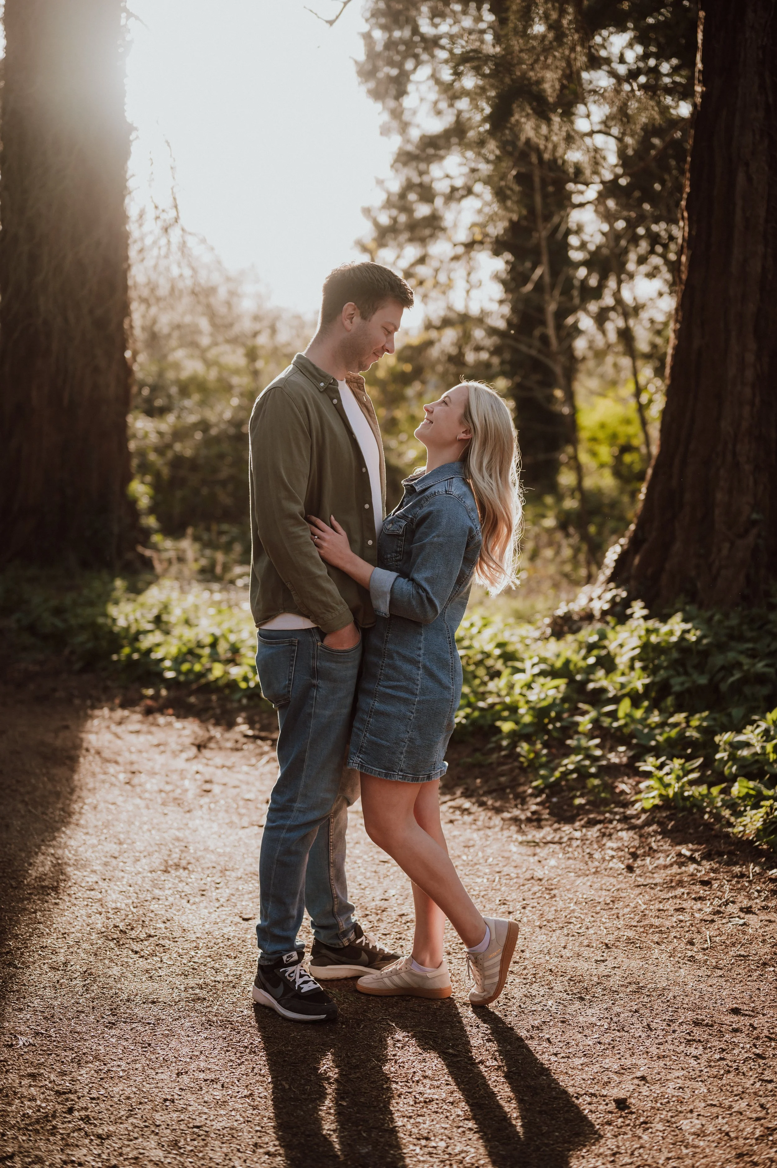 Lucy & Mike Woodland setting