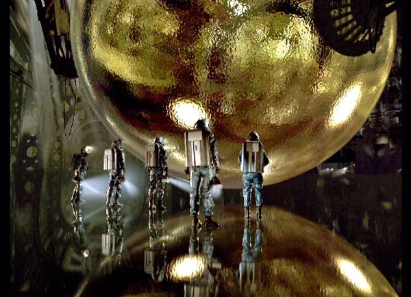 *Not my image. Scene from Barry Levinson's The Sphere
