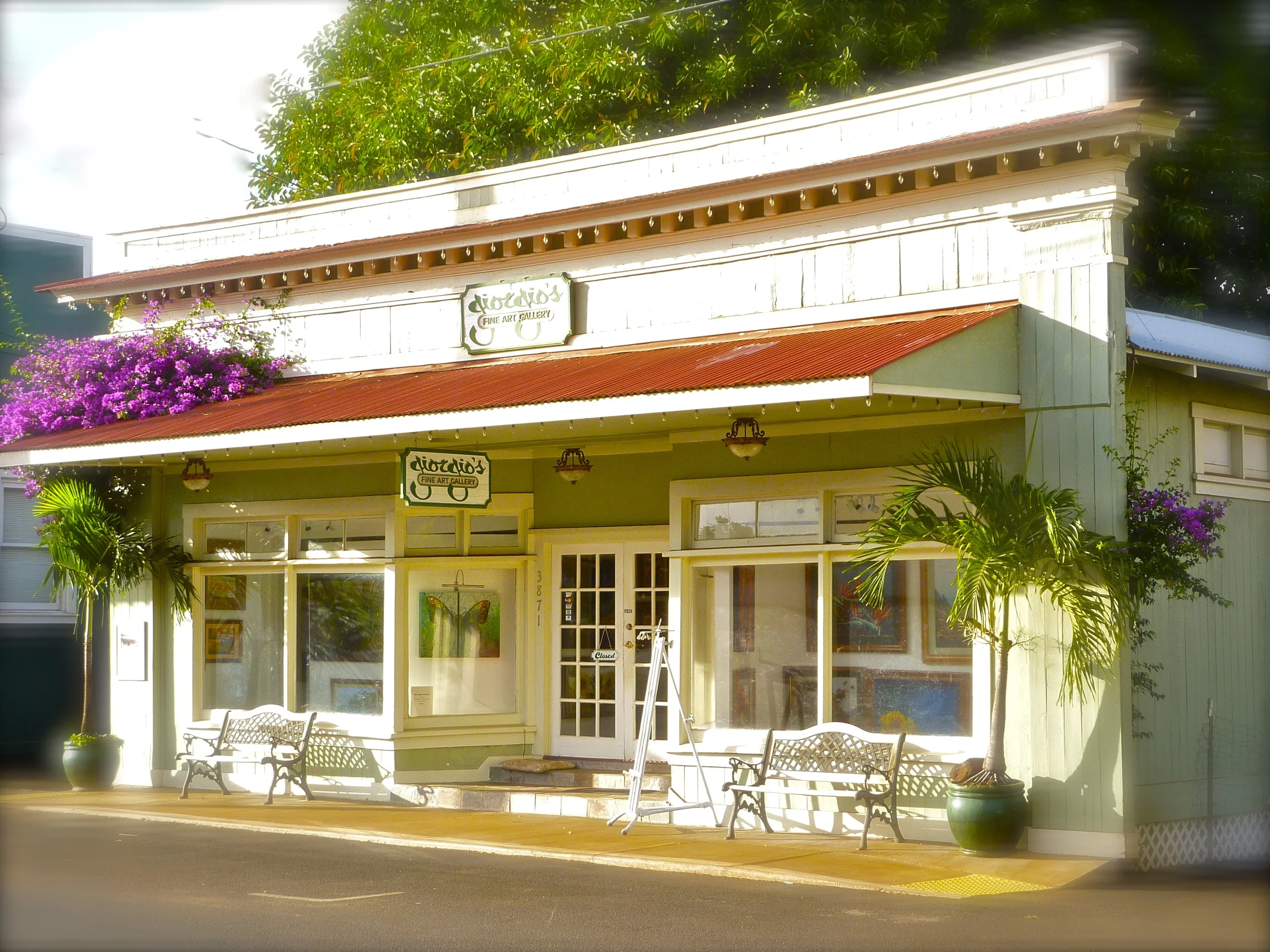 Retailing Hawaiian Style