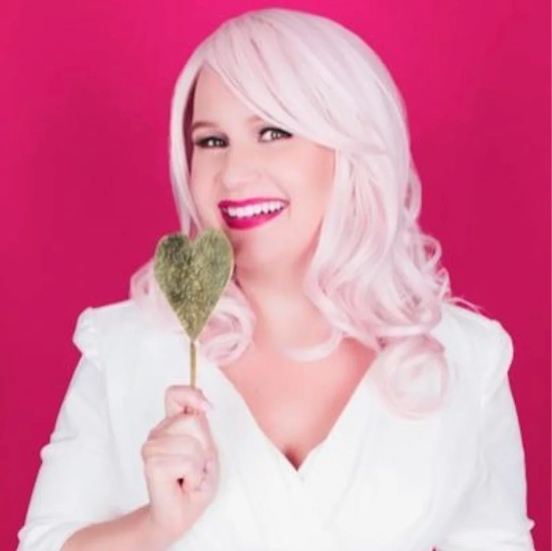 Jenn_Burton_Headshot.jpg