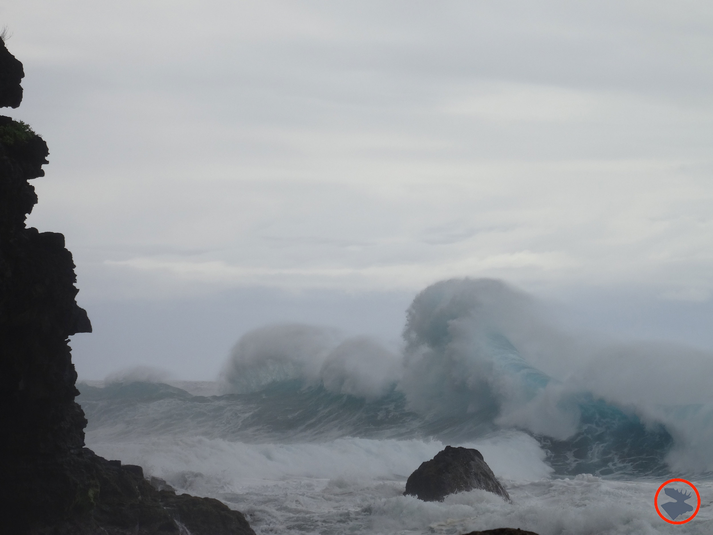 Waves-at-Hanakapiai-Beach.jpg