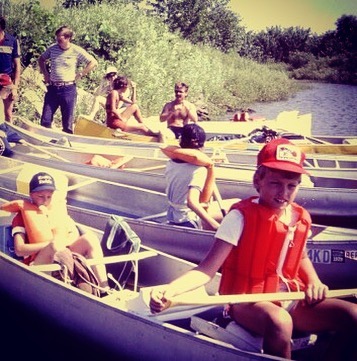 One of my first BSA canoe camping trips (circa 1983) on the lower Wisconsin River (I'm in the red pfd and cap). Man, that's a beauty. The river, too.

The WI River is so much fun, BMP is leading a weekend paddle on it August 18-20. If you're interest