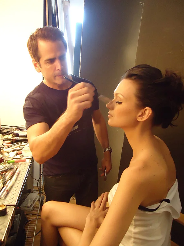 Kevin Hees preps Elite model Noel in New York.