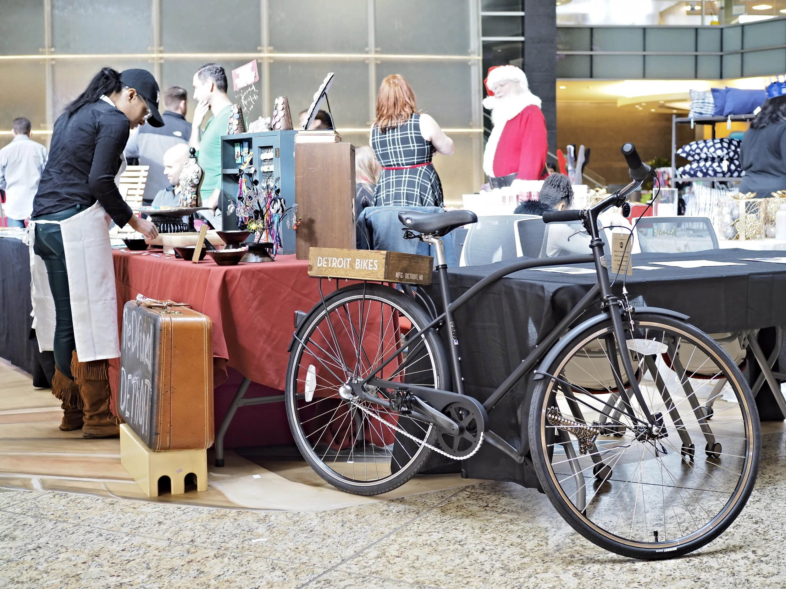 Support small businesses this holiday season with Shop Detroit