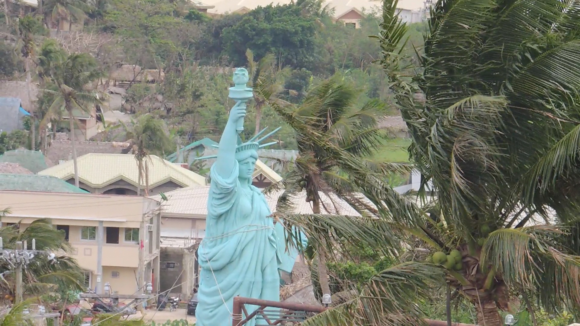 Hannah's resort Ilocos Norte Statue of Liberty