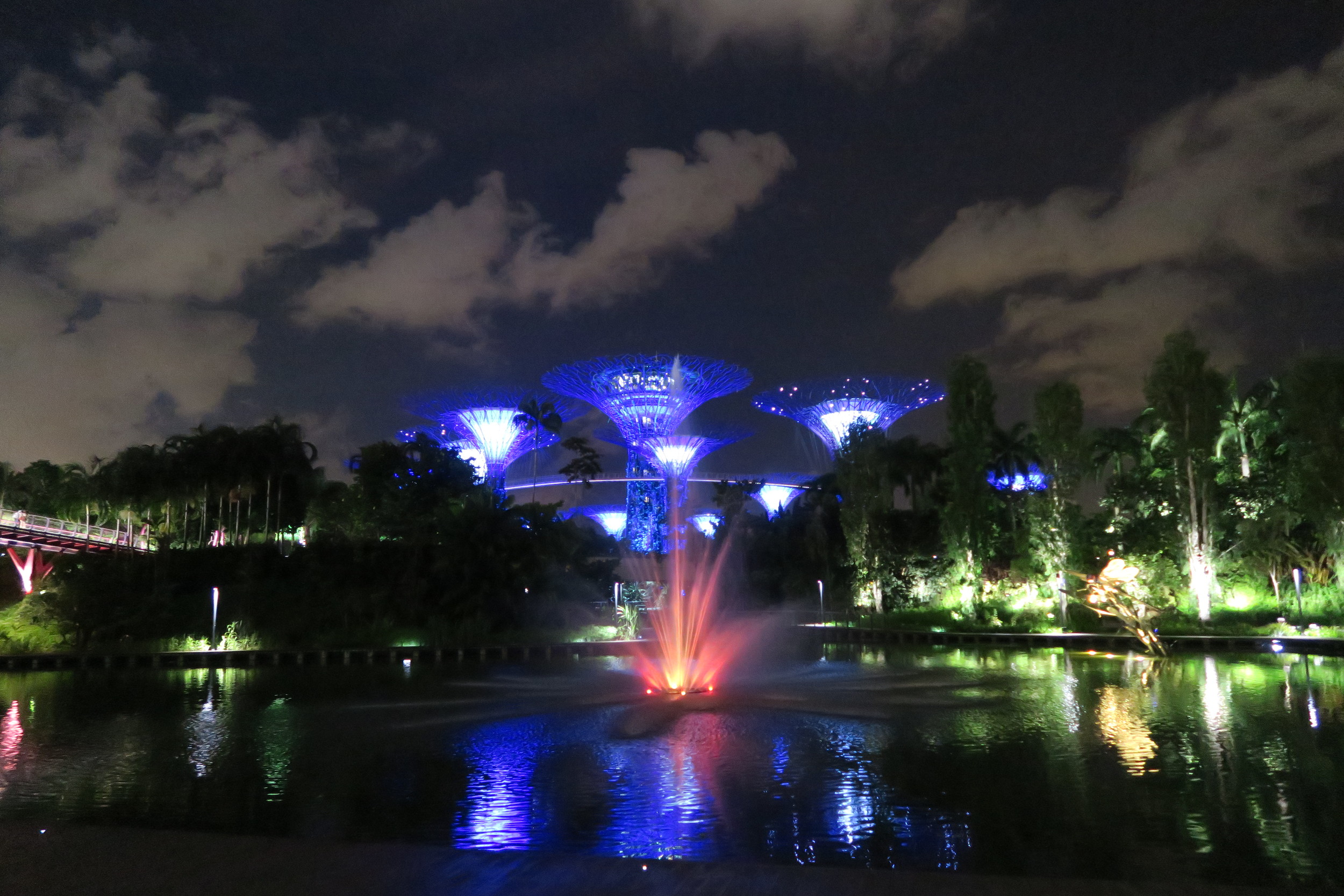 GARDENS BY THE BAY