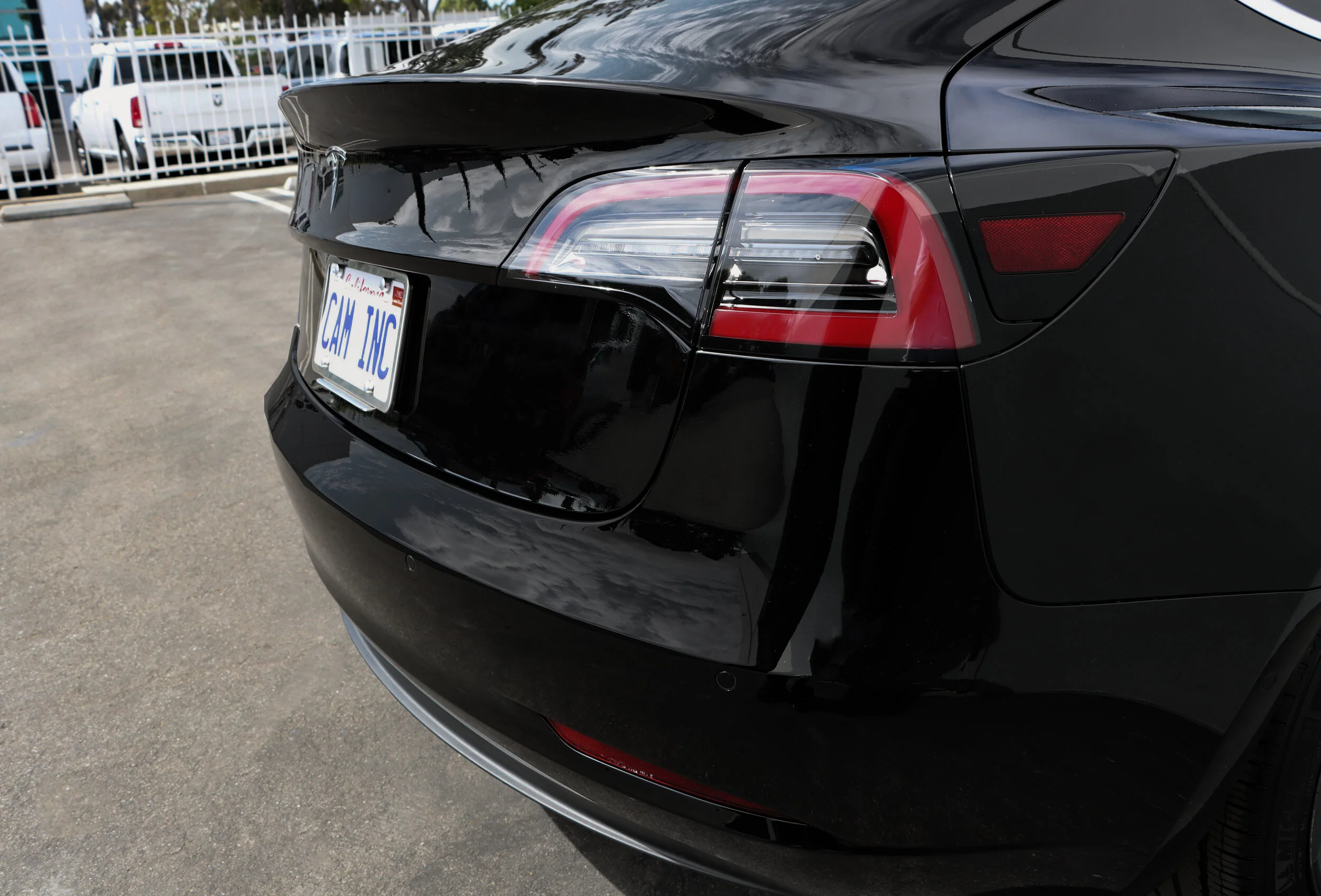 Tesla Model 3 with Camisasca tailgate closing trunk handle