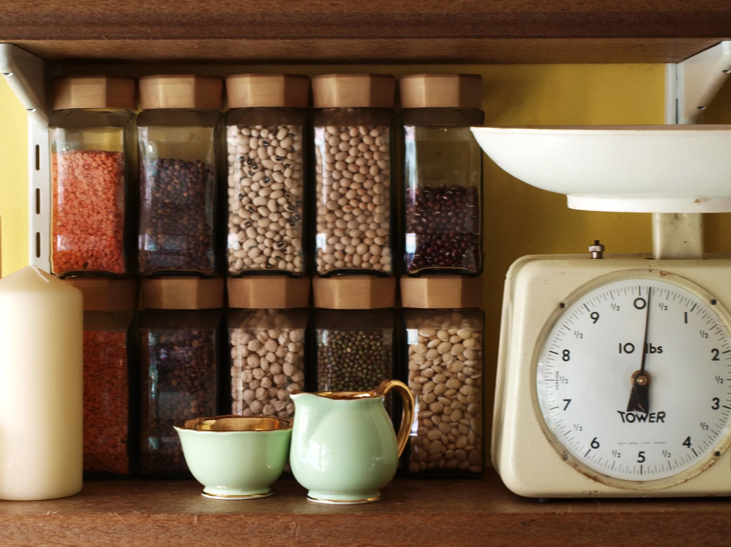 Pantry 2.jpg