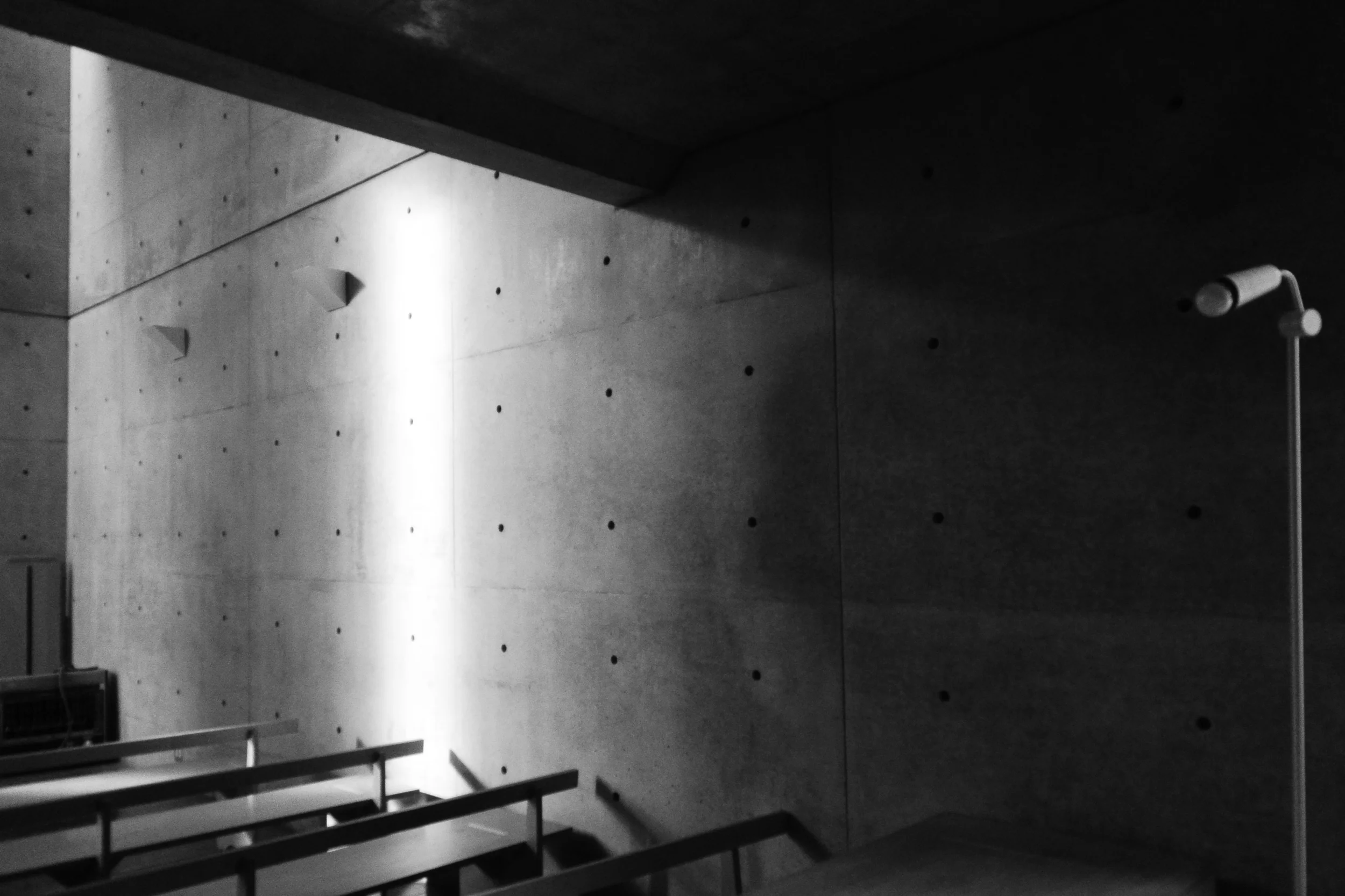 Tadao Ando_Church of Light 07_Bao Pham.jpg