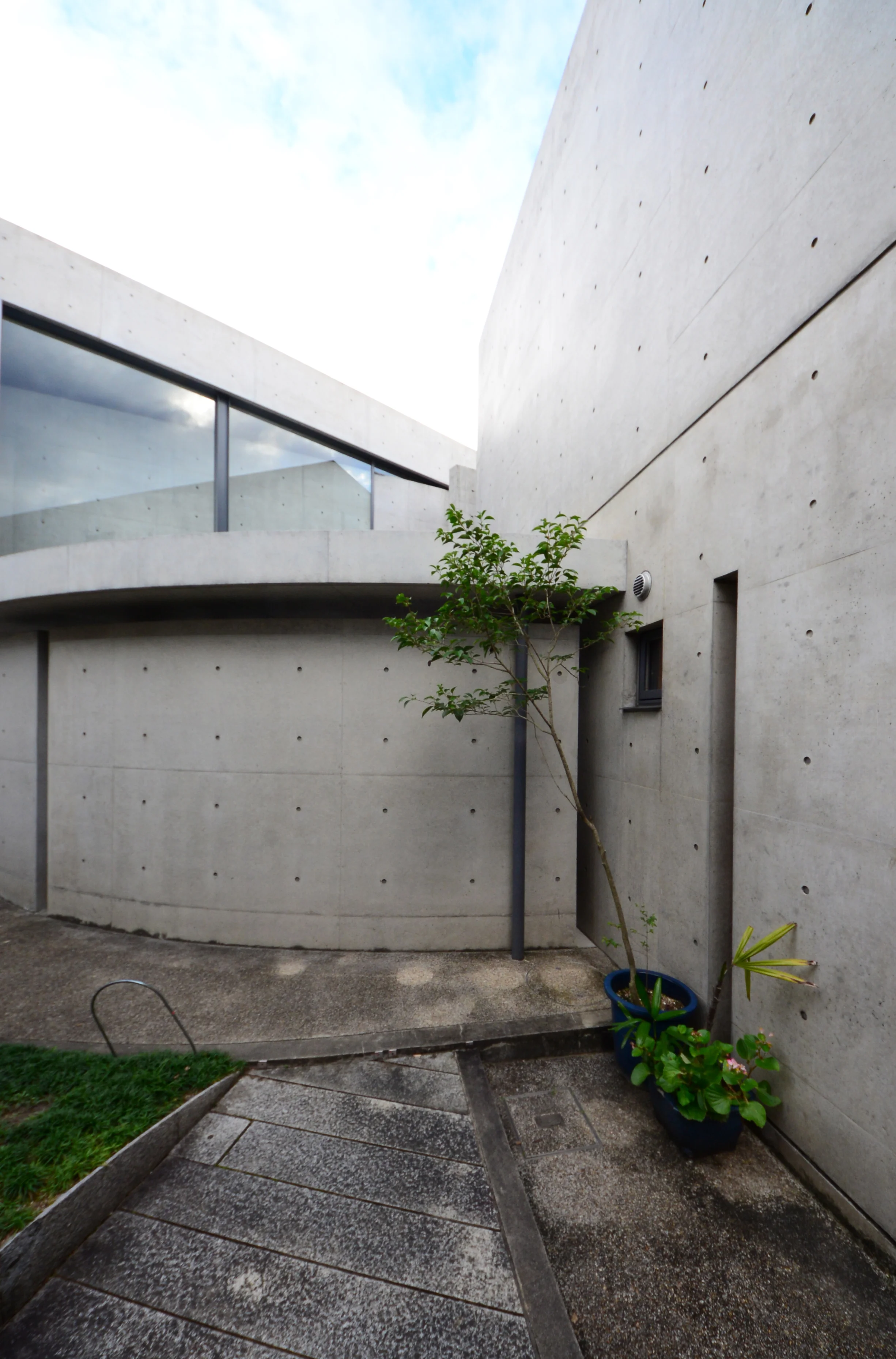 Tadao Ando_Church of Light 60_Andrew Pham.jpg