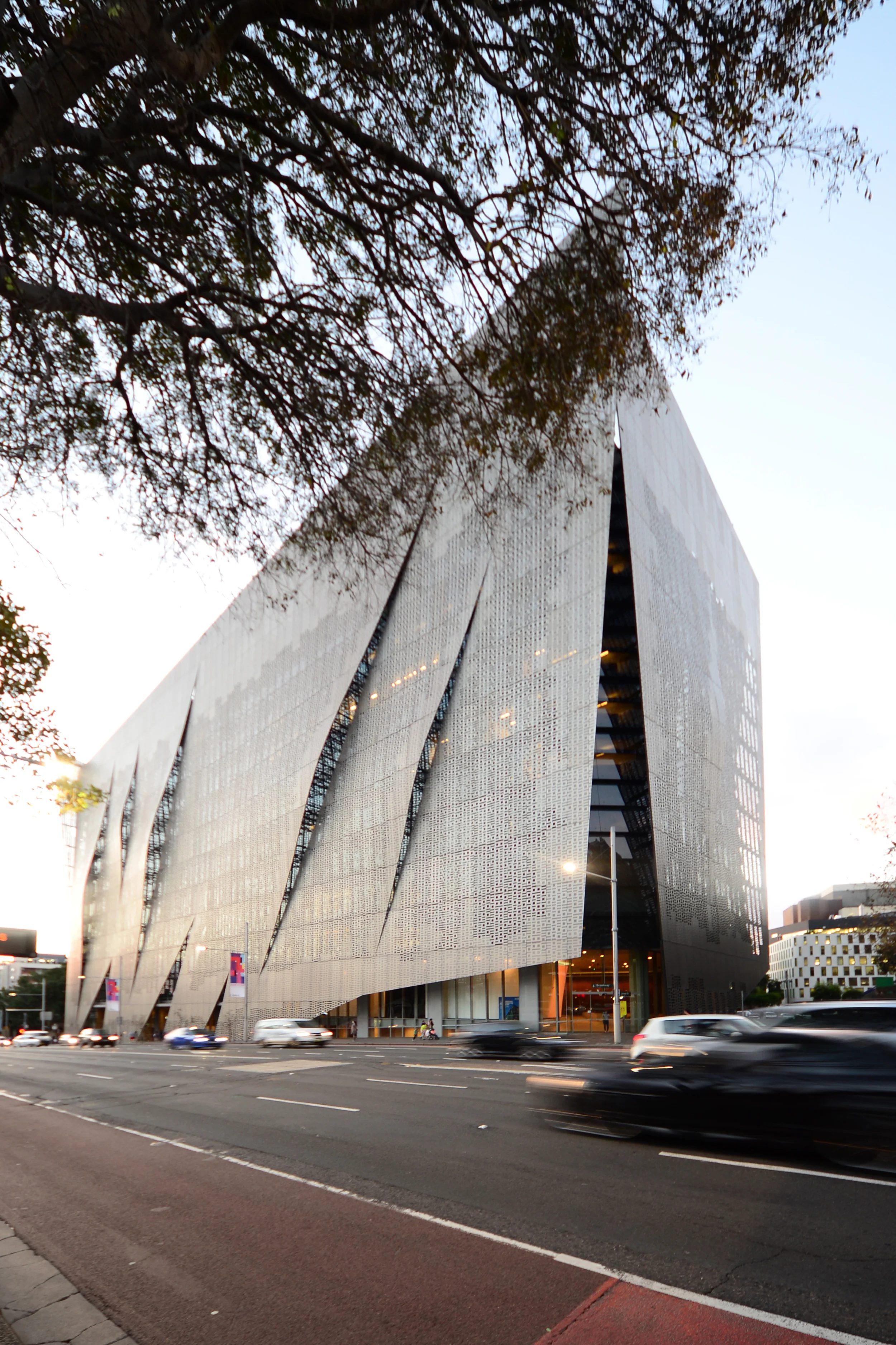UTS Information Technologies Engineering_Denton Corker Marshall Architects-Andrew Pham 52.jpg