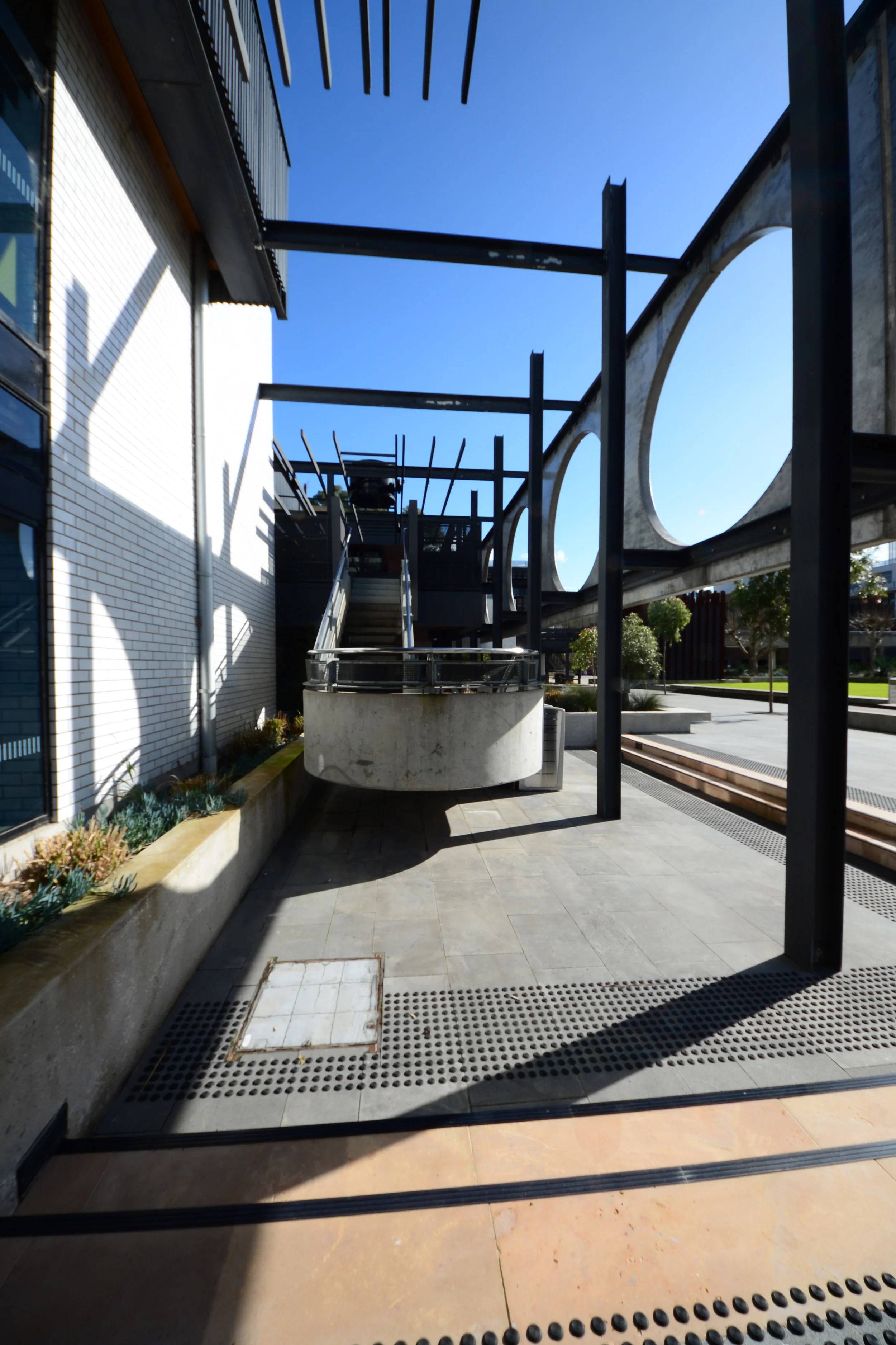 Six Degrees Architects - Deakin Uni Waurn Ponds - Andrew Pham 05.jpg