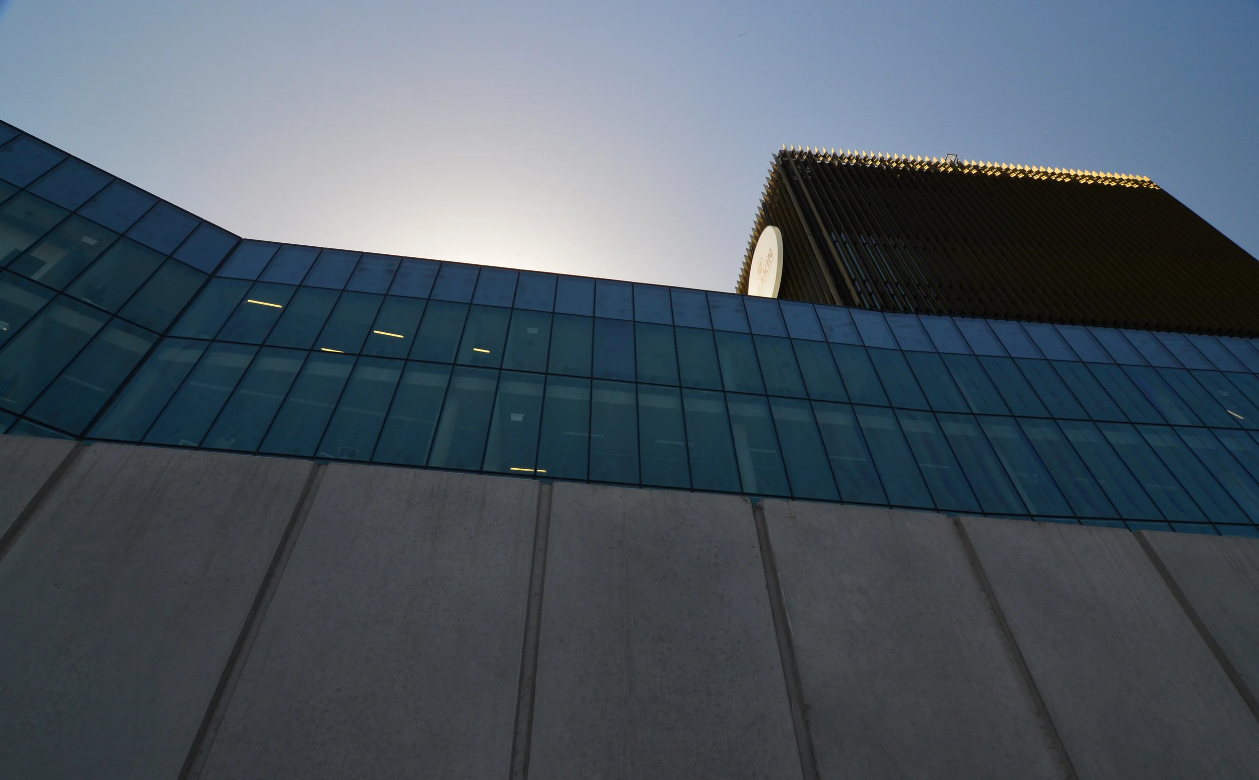 Woods Bagot_Deakin Uni Burwood Frontage Building_Andrew Pham 91.jpg