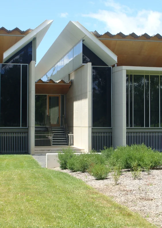 Johnson Pilton Walker Architects_National Portrait Gallery Canberra_Andrew Pham 08.jpg