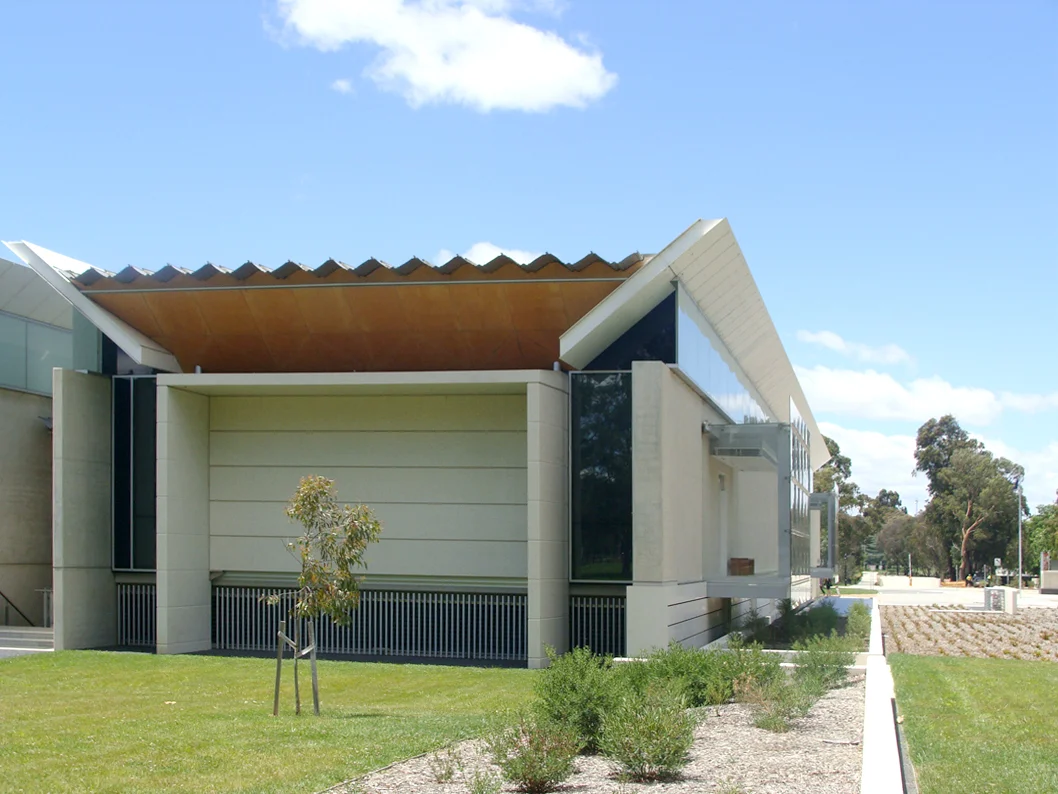 Johnson Pilton Walker Architects_National Portrait Gallery Canberra_Andrew Pham 10.jpg