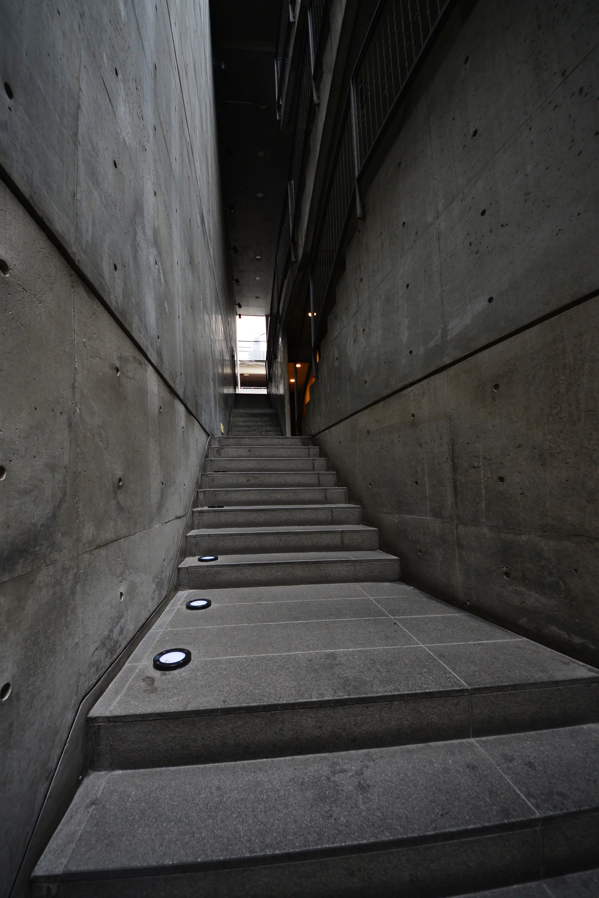 Galleria Akka_Tadao Ando_Kyoto_Andrew Pham 16.jpg