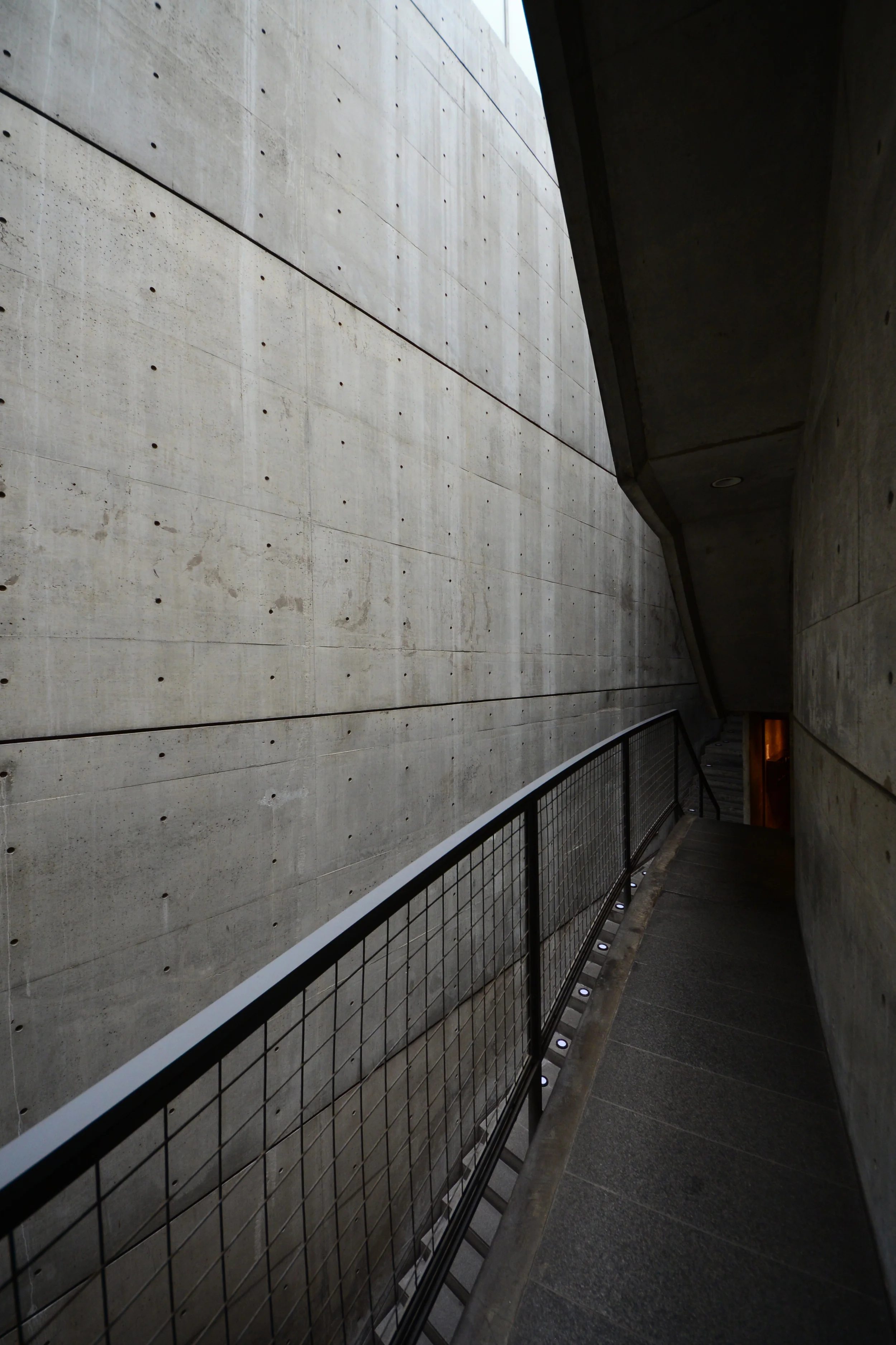 Galleria Akka_Tadao Ando_Kyoto_Andrew Pham 26.jpg