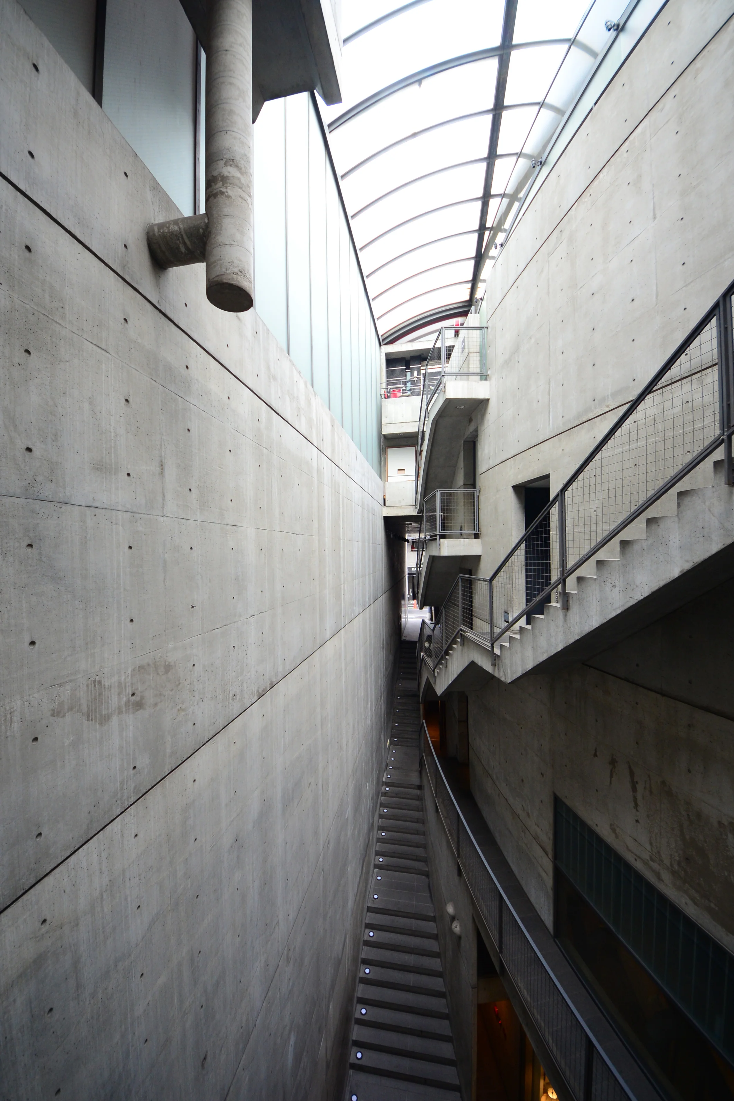 Galleria Akka_Tadao Ando_Kyoto_Andrew Pham 35.jpg