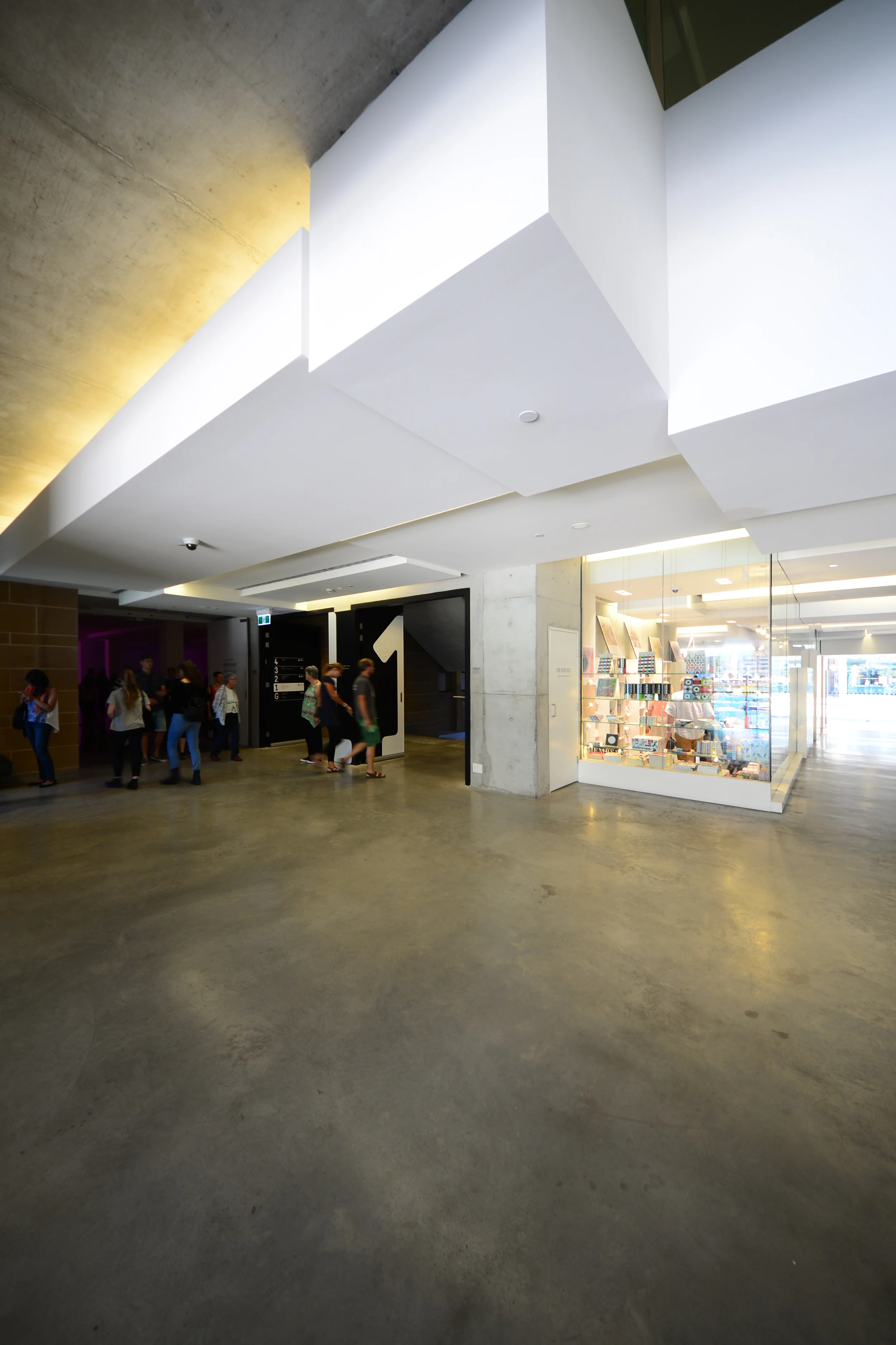 Sam Marshall Architects_Sydney Museum of Contemporary Arts _Andrew Pham 02.jpg