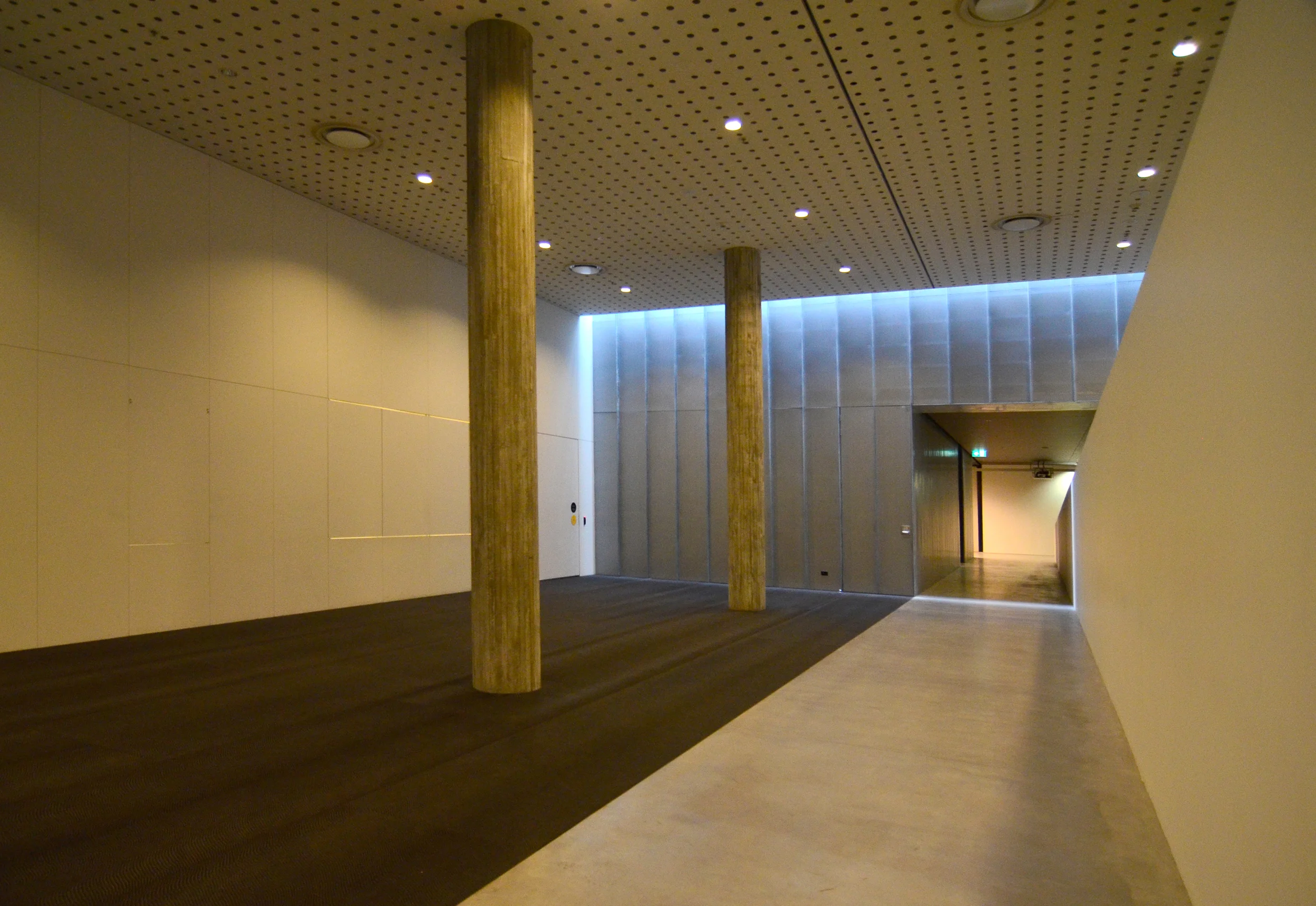 Sean Godsell RMIT Design Hub 26.jpg