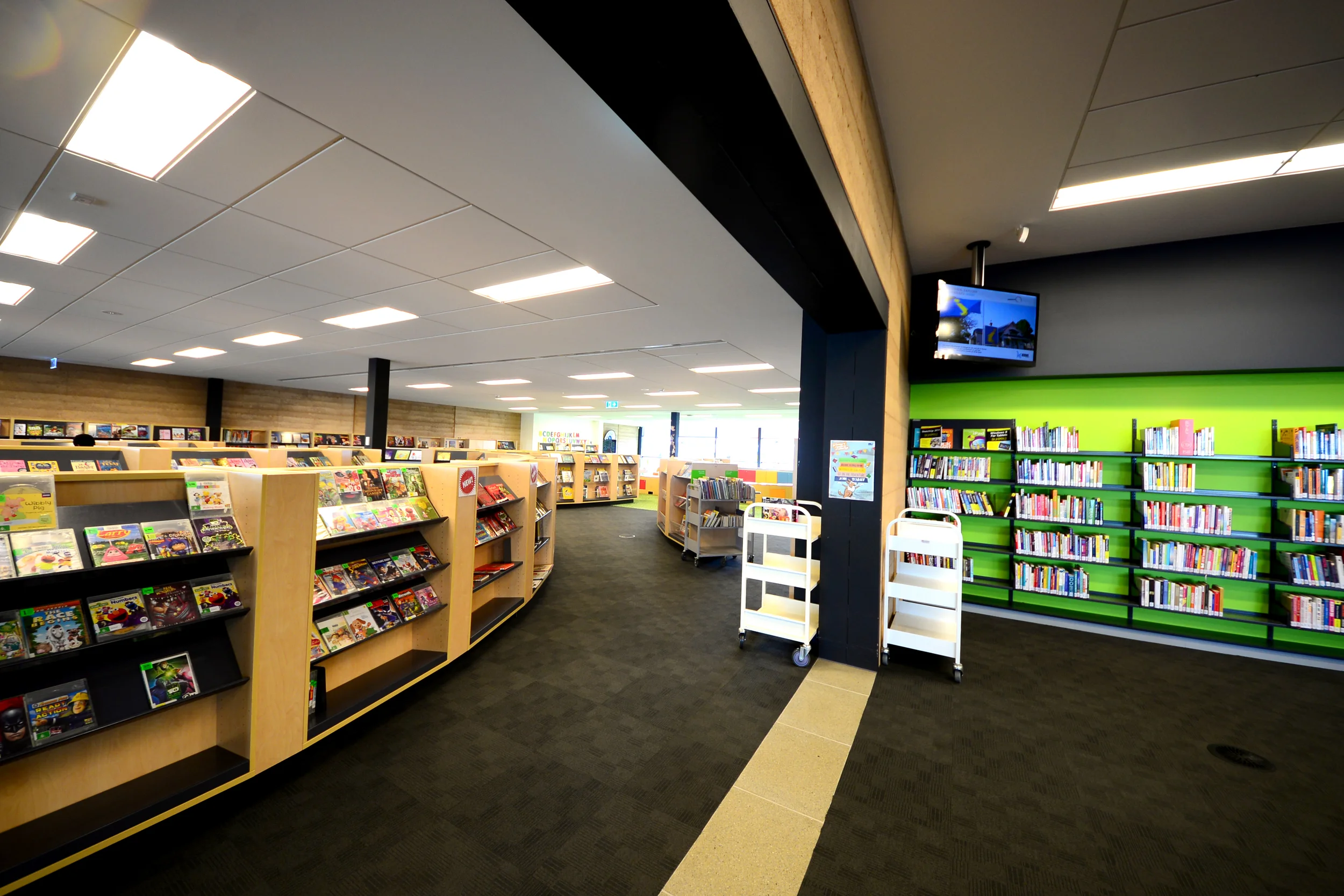 Francis Jones Morehen Thorp_Craigieburn Library_Andrew Pham 05.jpg