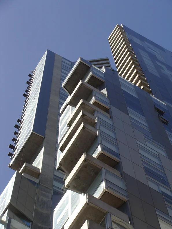 QV Apartments_John Wardle Architects_Melbourne_Andrew Pham 22.jpg