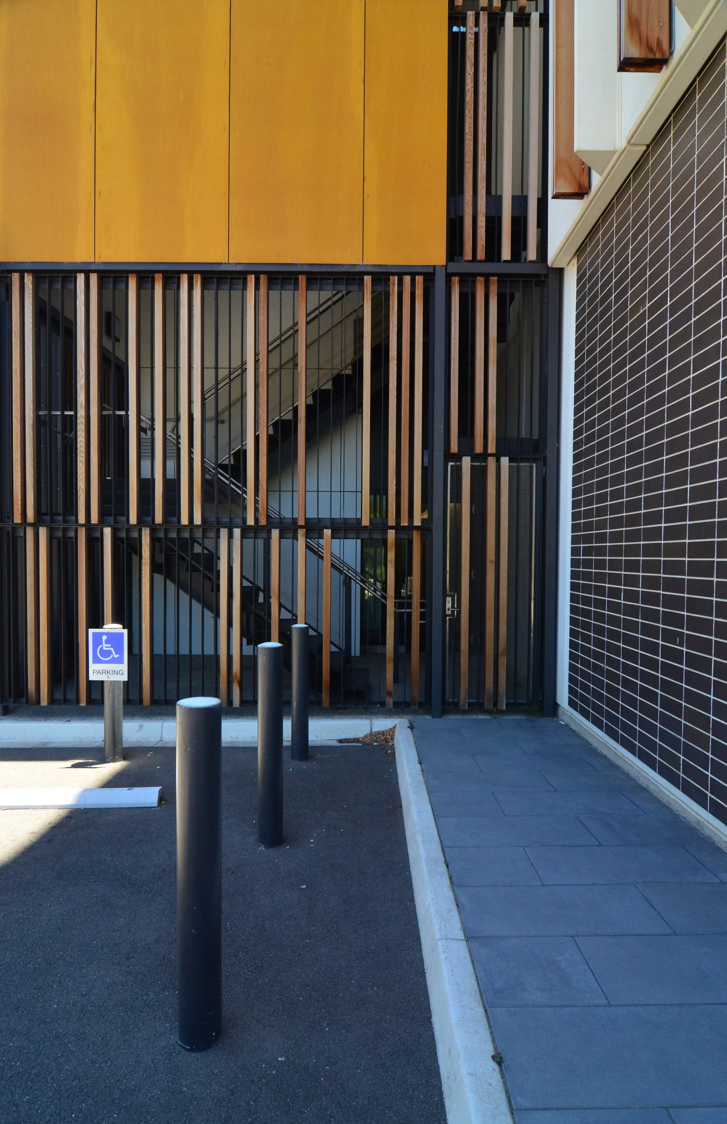 Grieve Gillett Architects_Adelaide Studios_Andrew Pham 01.jpg