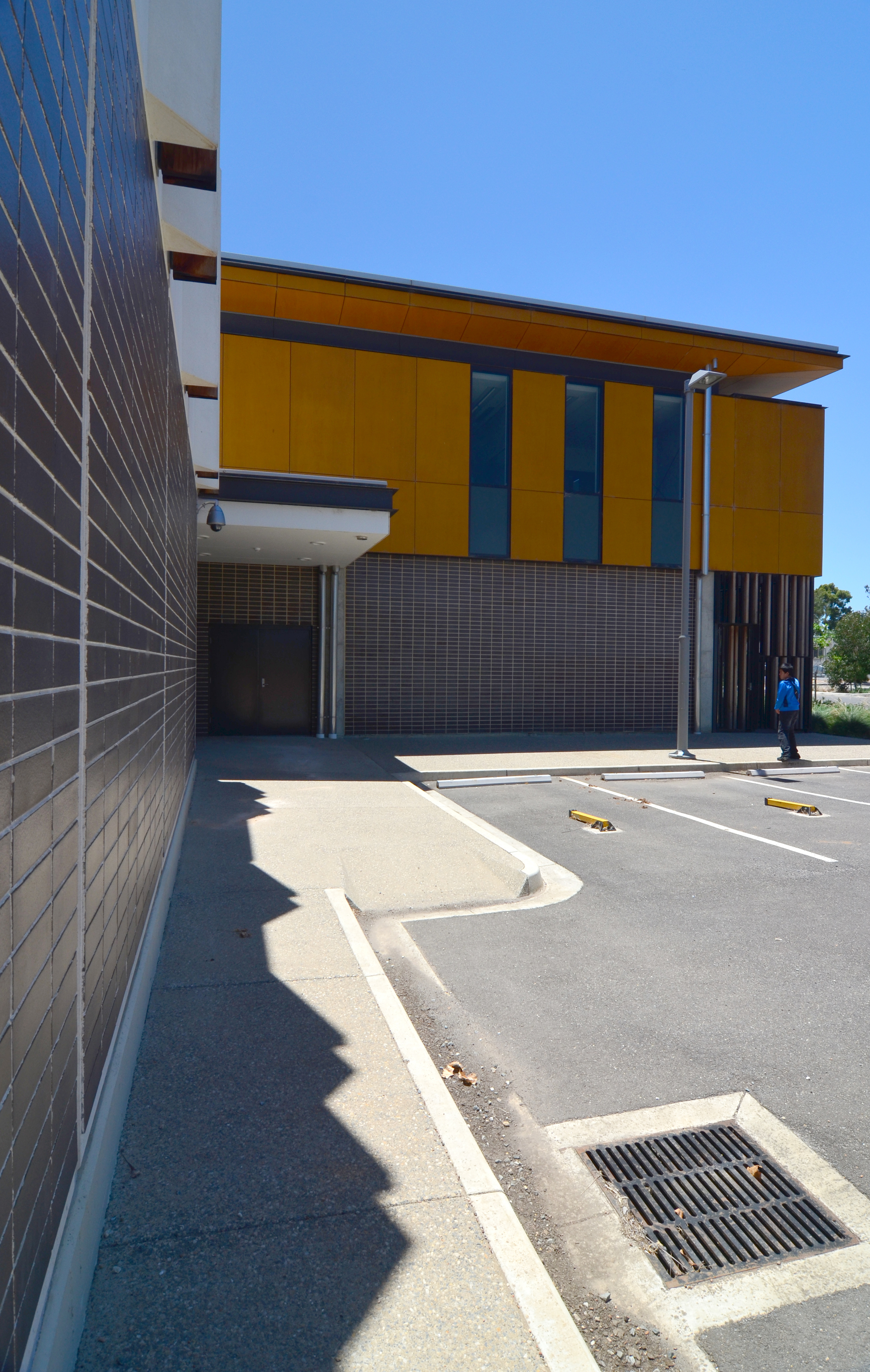 Grieve Gillett Architects_Adelaide Studios_Andrew Pham 26.jpg