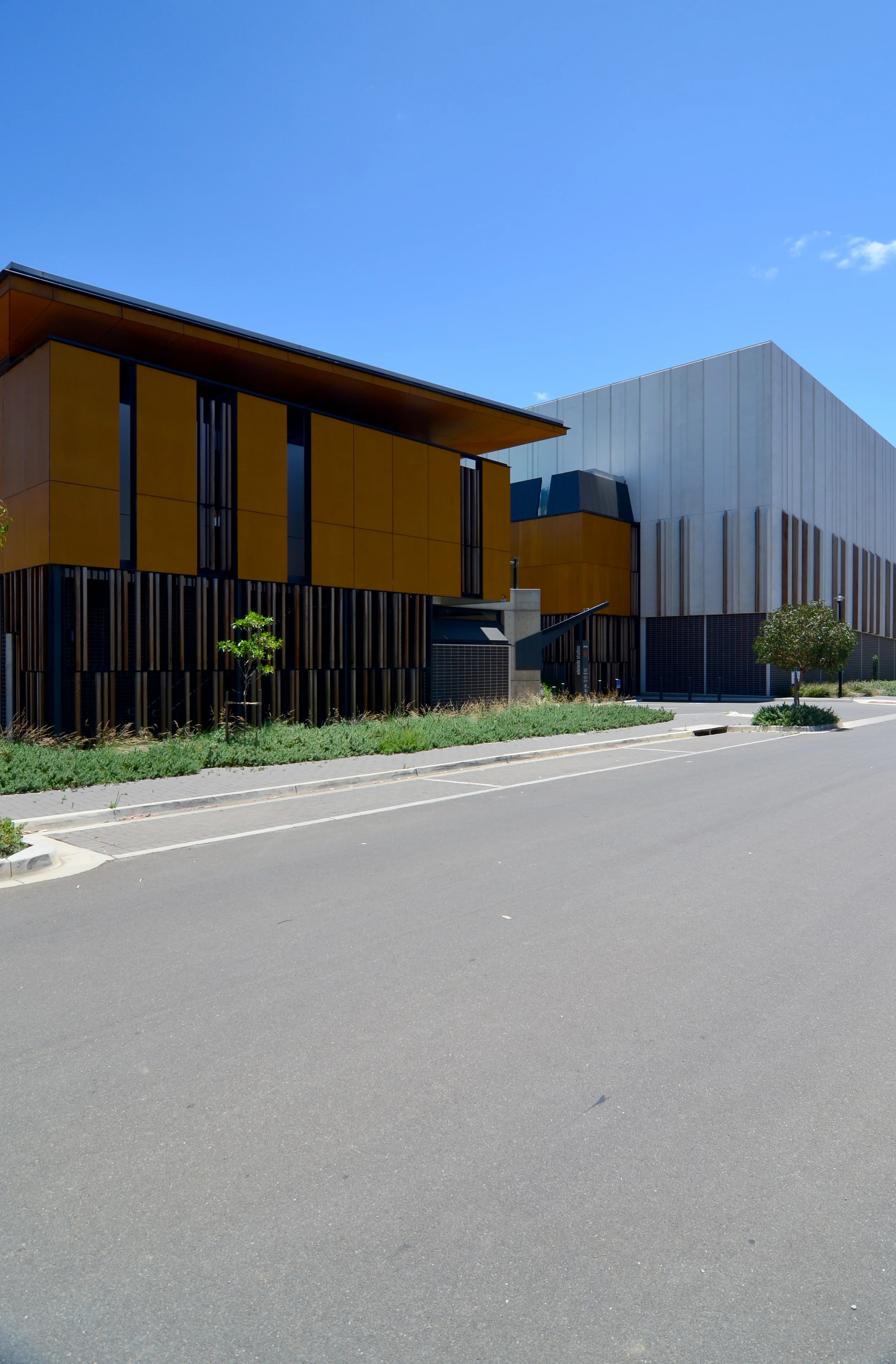 Grieve Gillett Architects_Adelaide Studios_Andrew Pham 49.jpg