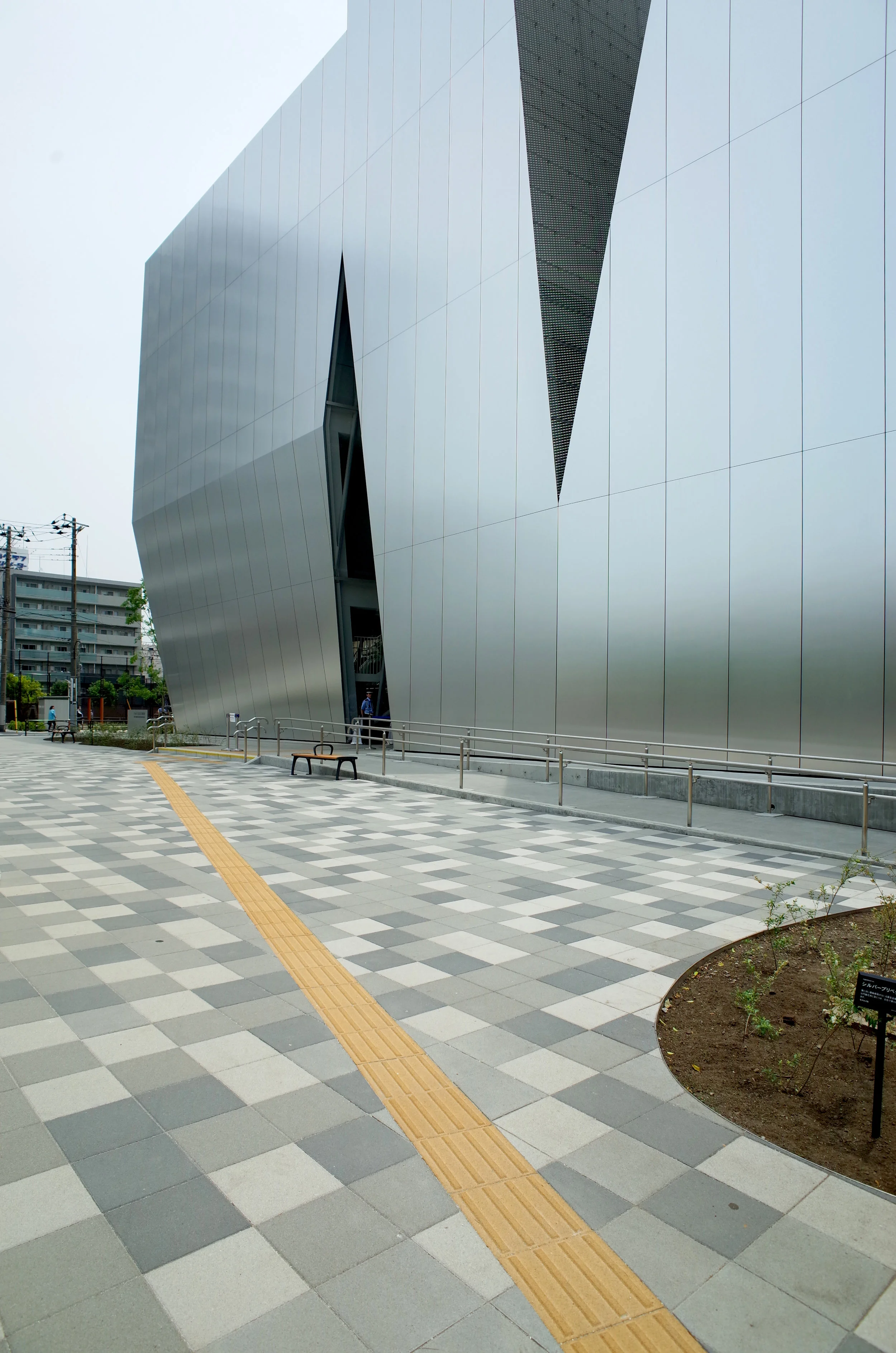 SANAA_Hokusai Museum Tokyo_Andrew Pham 03.jpg