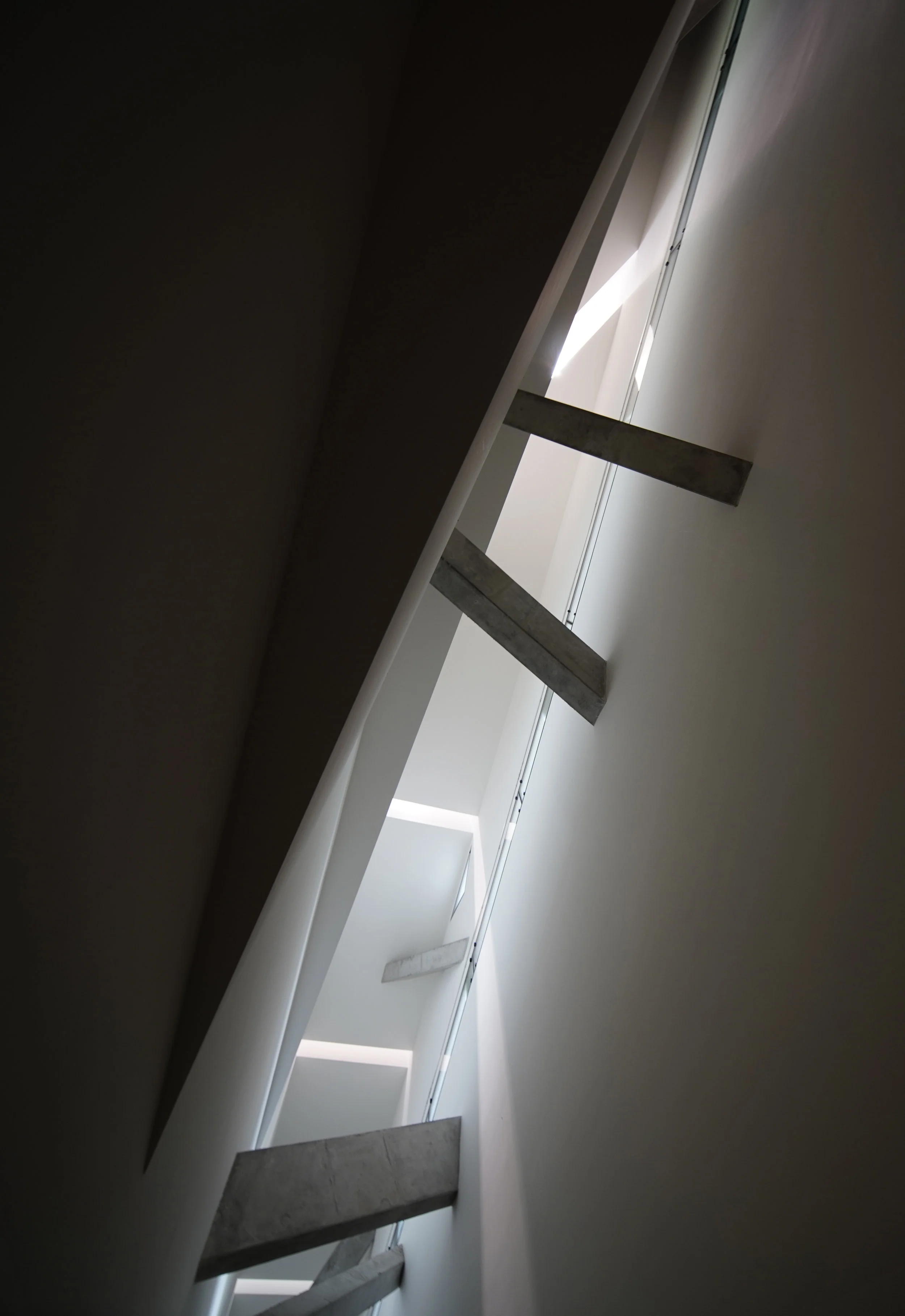 Daniel Libeskind_Jewish Museum Berlin_BnW_Andrew Pham 39.jpg