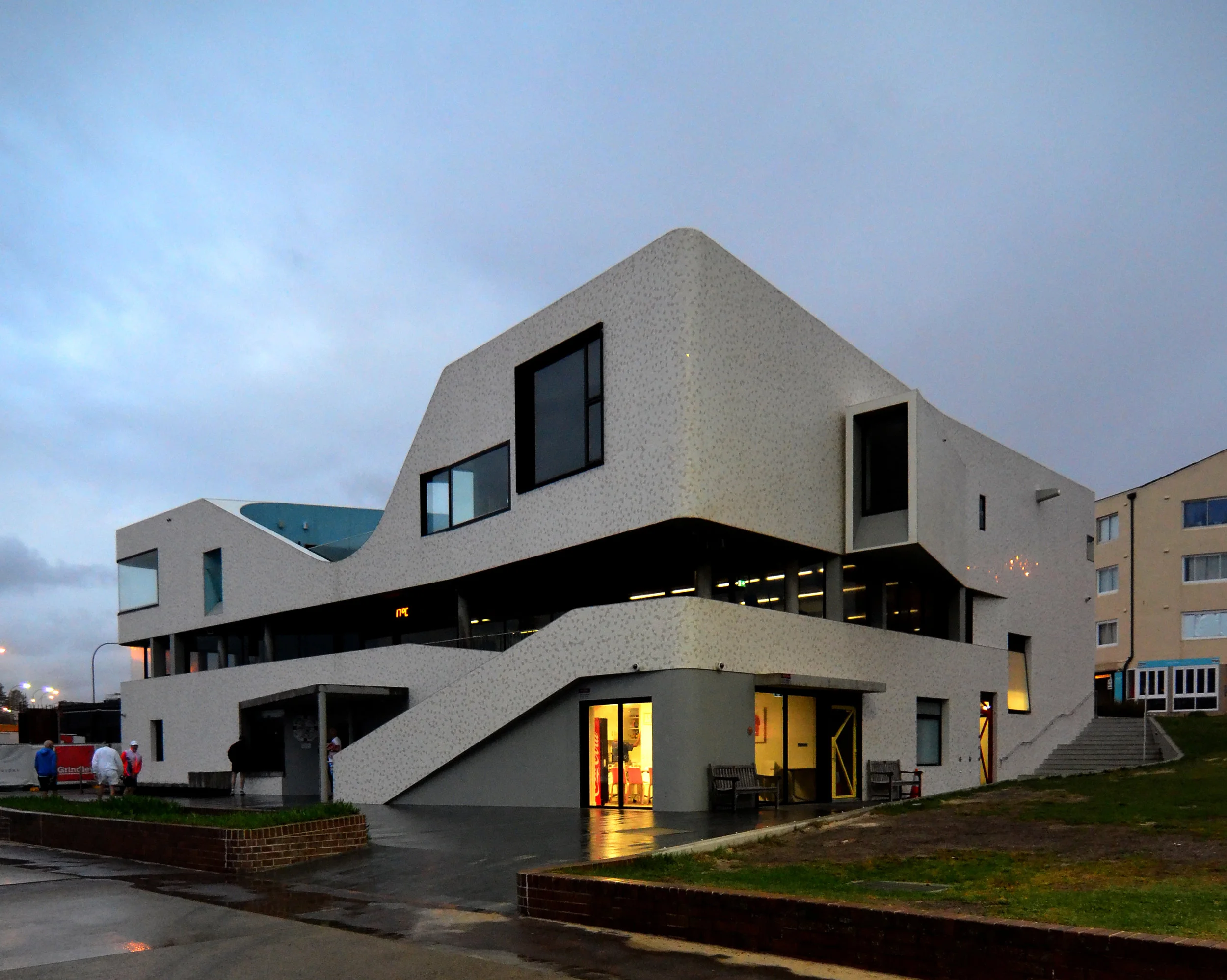 North Bondi Surf Club _ Durbach Block Jaggers Architects _ Andrew Pham 17.jpg
