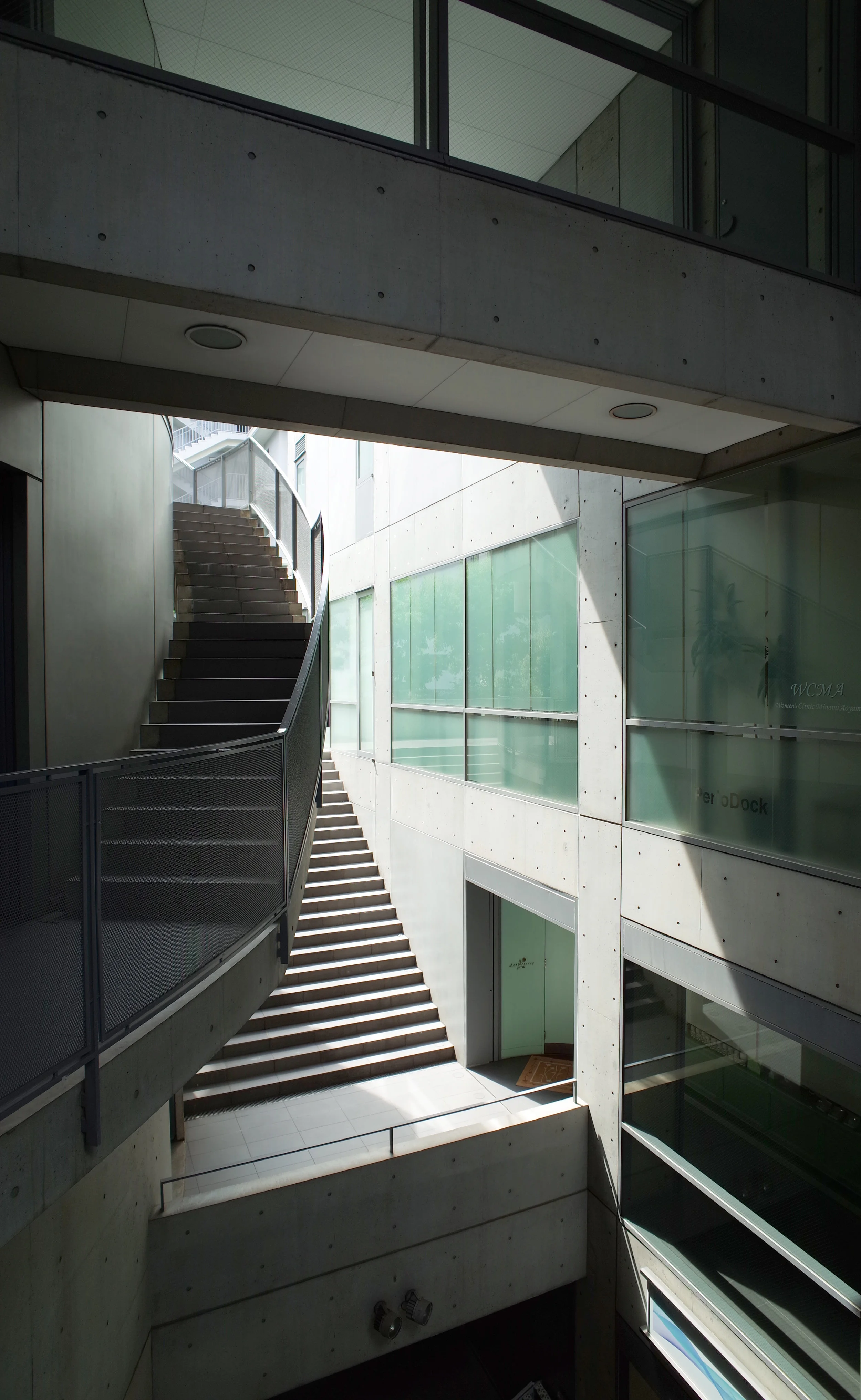 Tadao Ando _ Collezione Gallery 50_ Andrew Pham.jpg