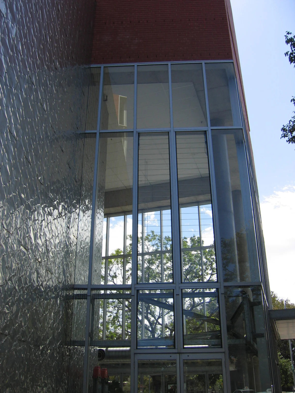 Hassell Adelaide Arts Centre 09.jpg