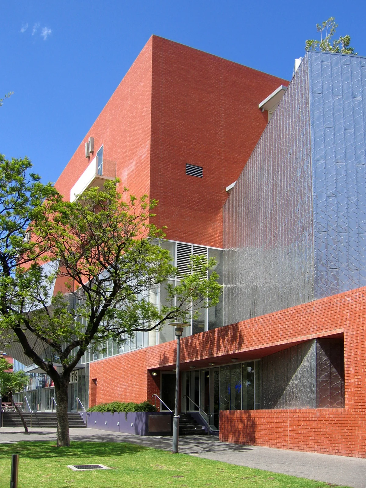 Hassell Adelaide Arts Centre 35.jpg