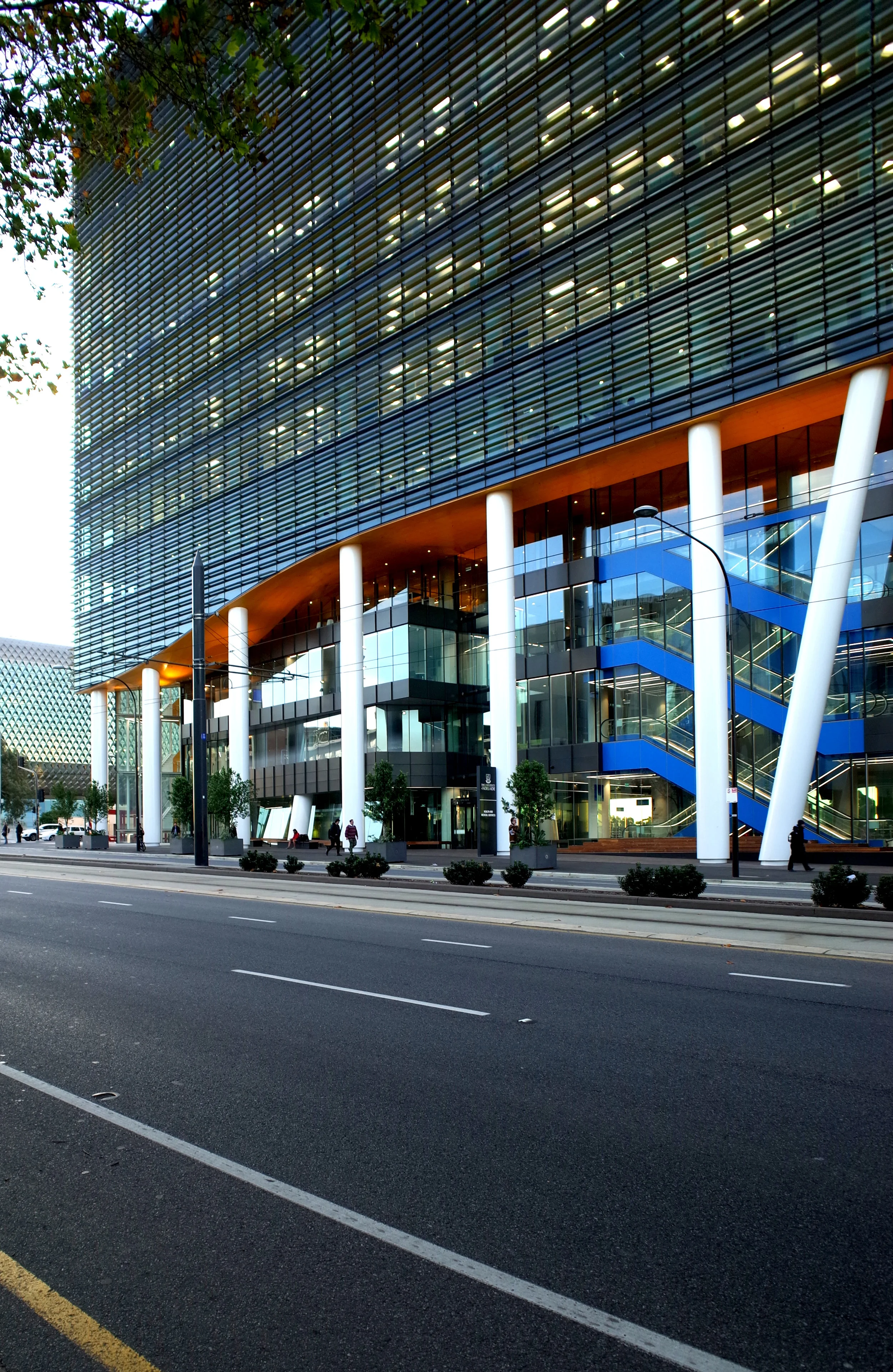 University of Adelaide - Health and Medical Sciences Building - Lyons Architecture - Andrew Pham 33.jpg