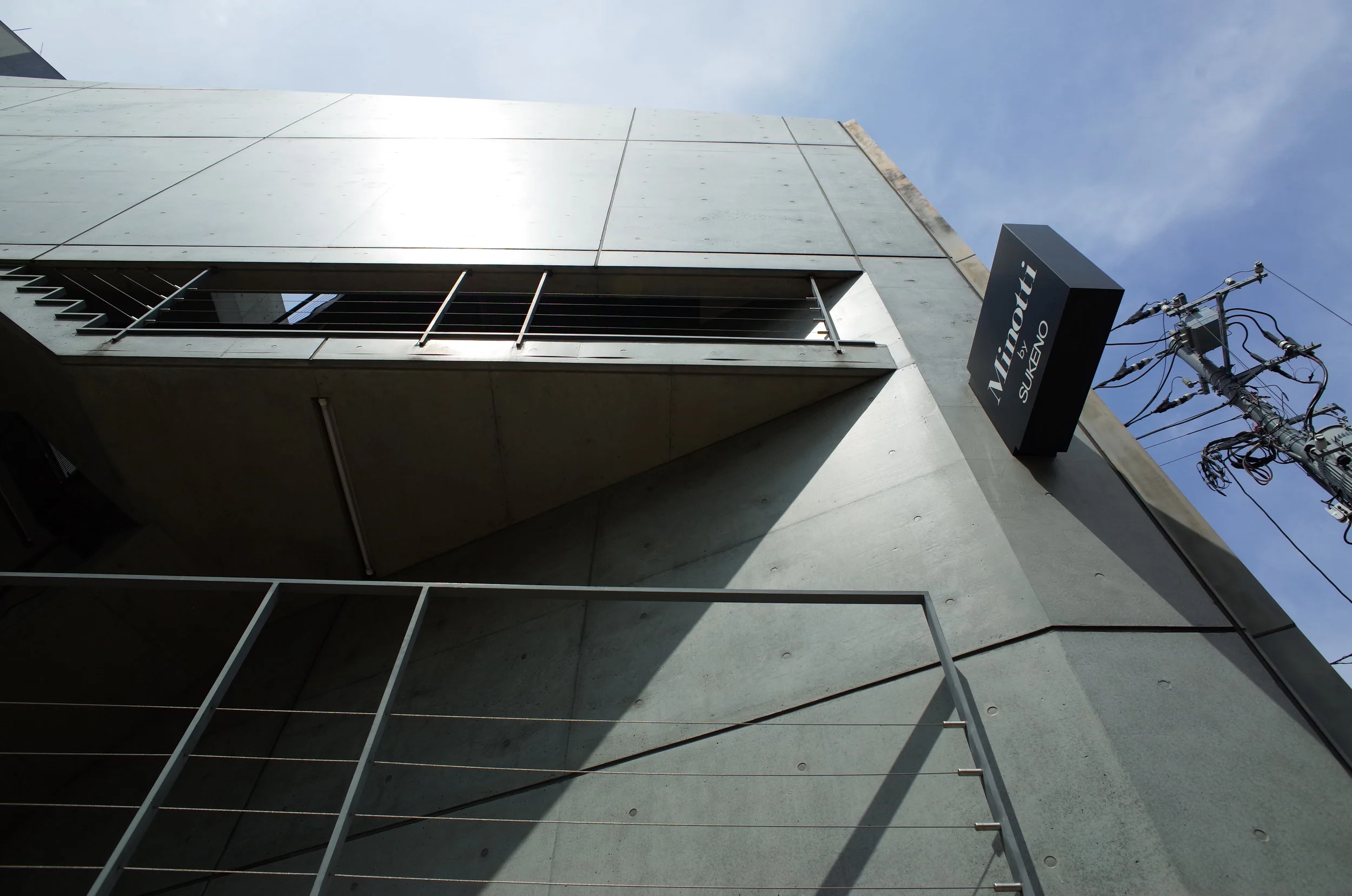 Minotti Triangle Tokyo - Minotti and Sukeno Studio - Andrew Pham 06.jpg