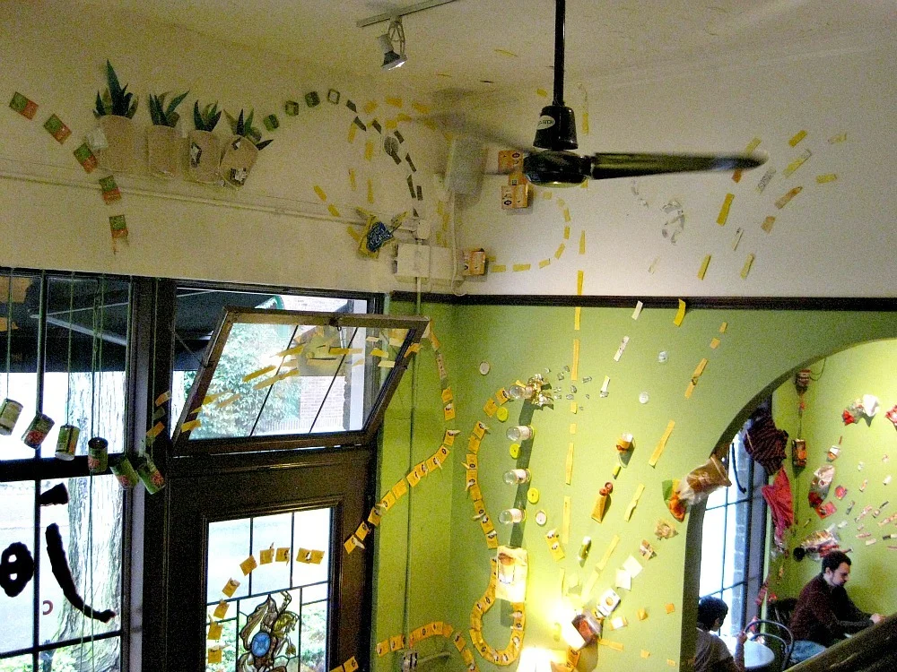 BIO | Yellow detail