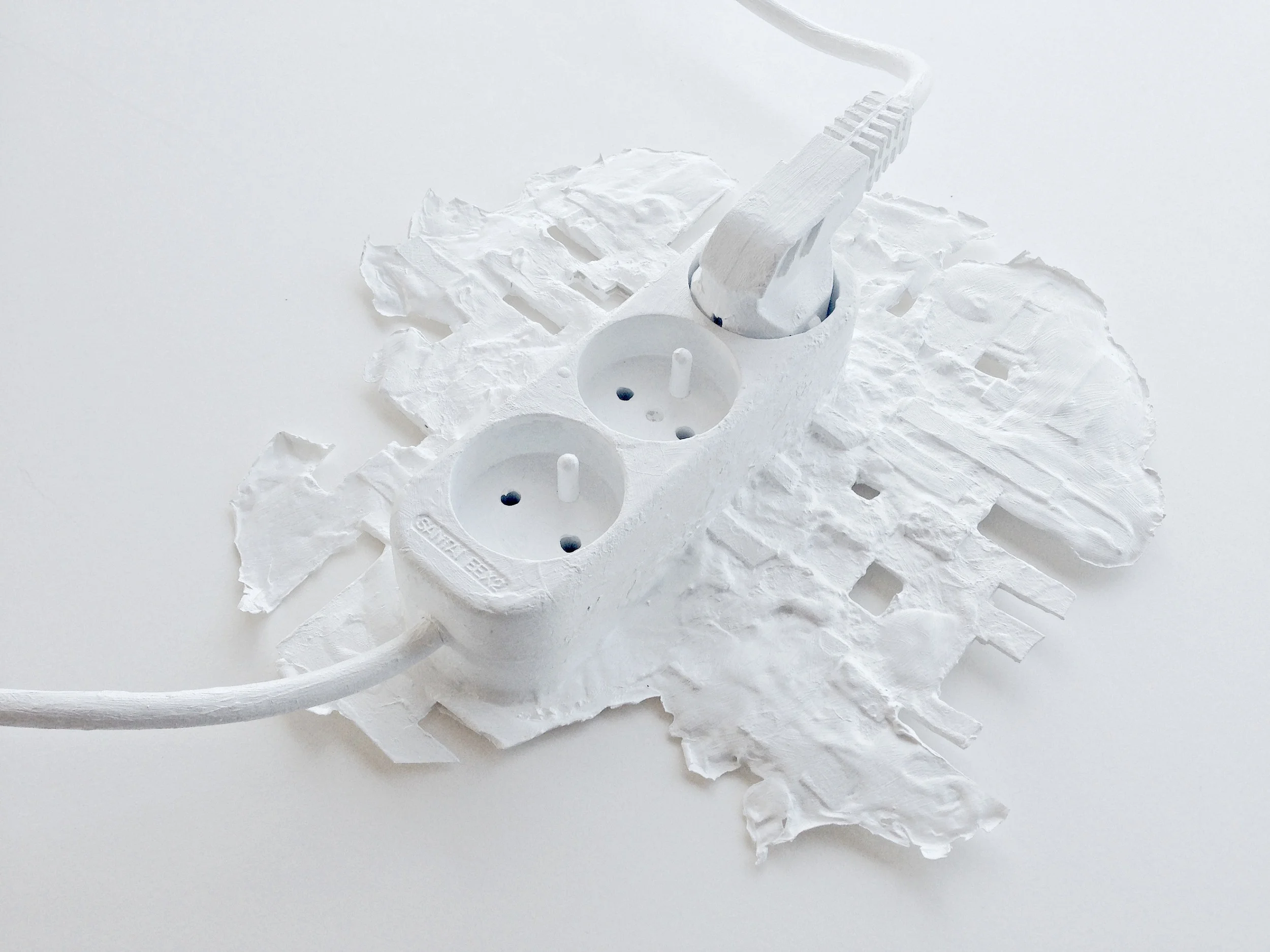 Feedback_Loop_1_White_Hensley_2013_Detail_1.jpg