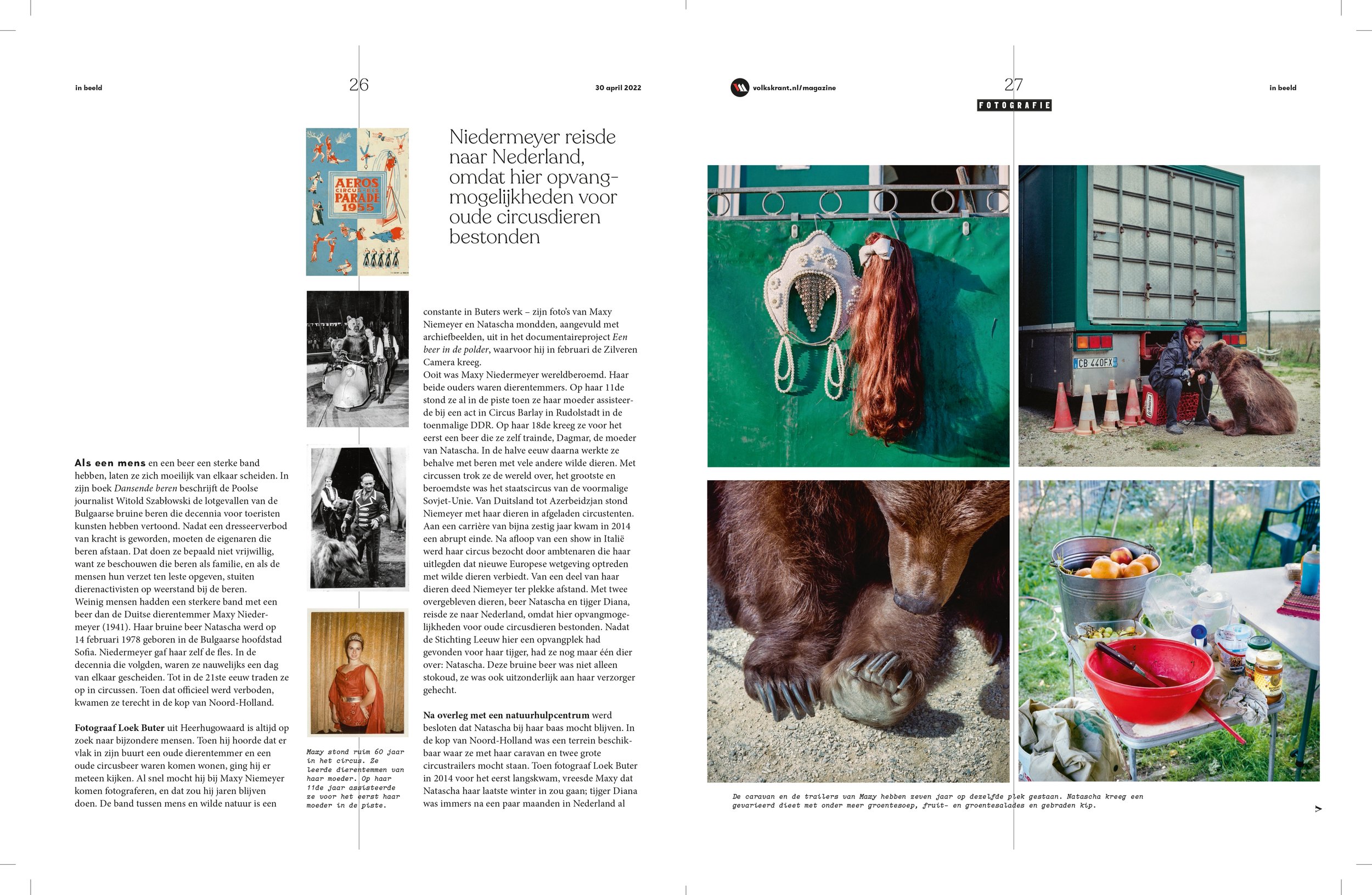 220430 - Een beer in de polder - Volkskrant Magazine_spread 2.jpg