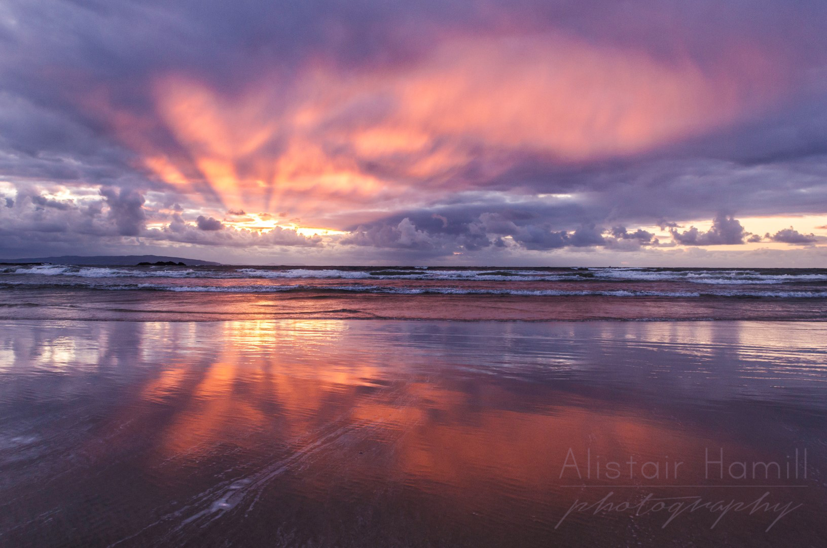 The stunning sunset crepuscular display