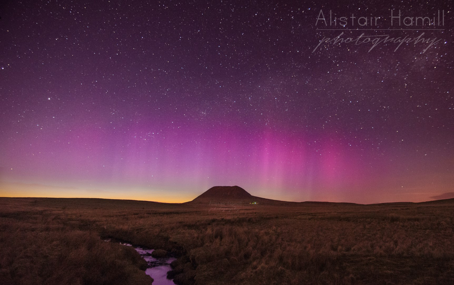 Slemish aurora, 12 May 2015