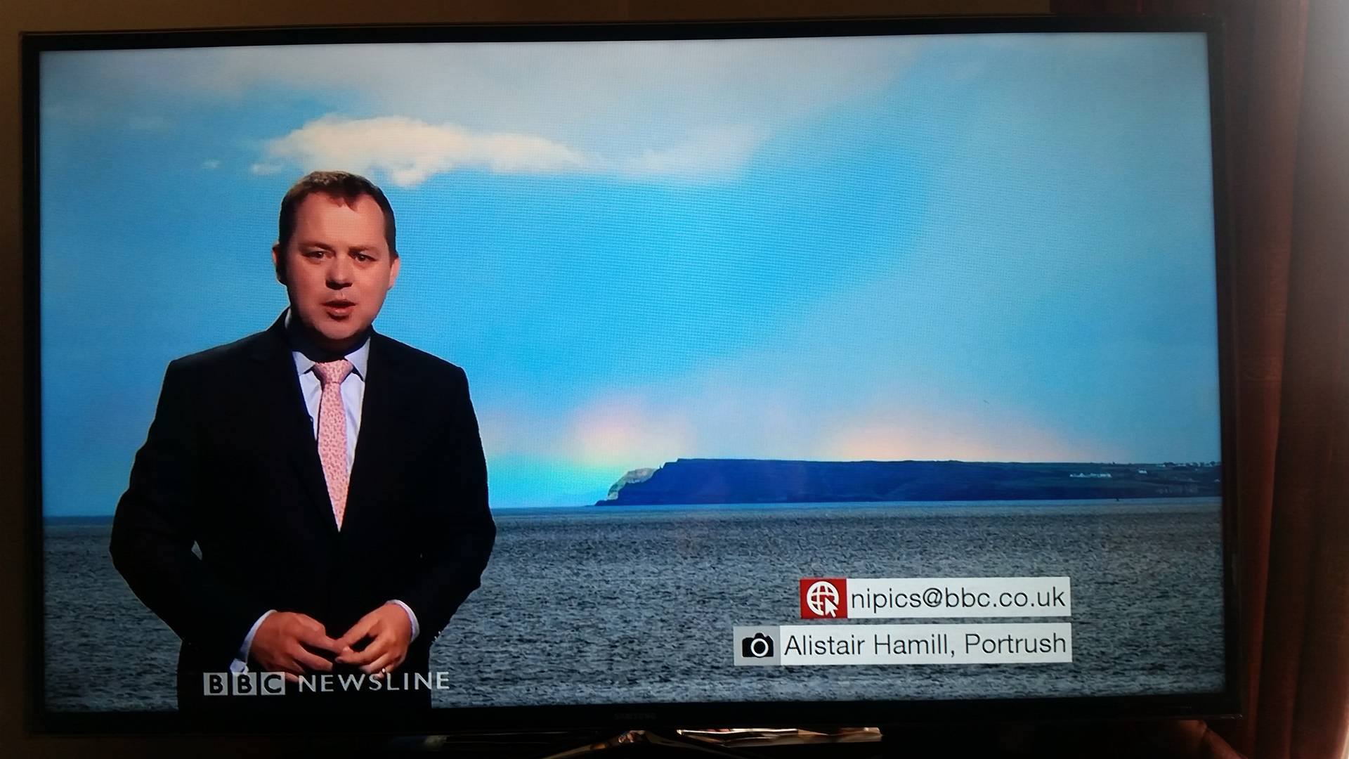 The low bow appearing on BBC TV. Thanks again to Chris Ibottson for taking this picture for me.