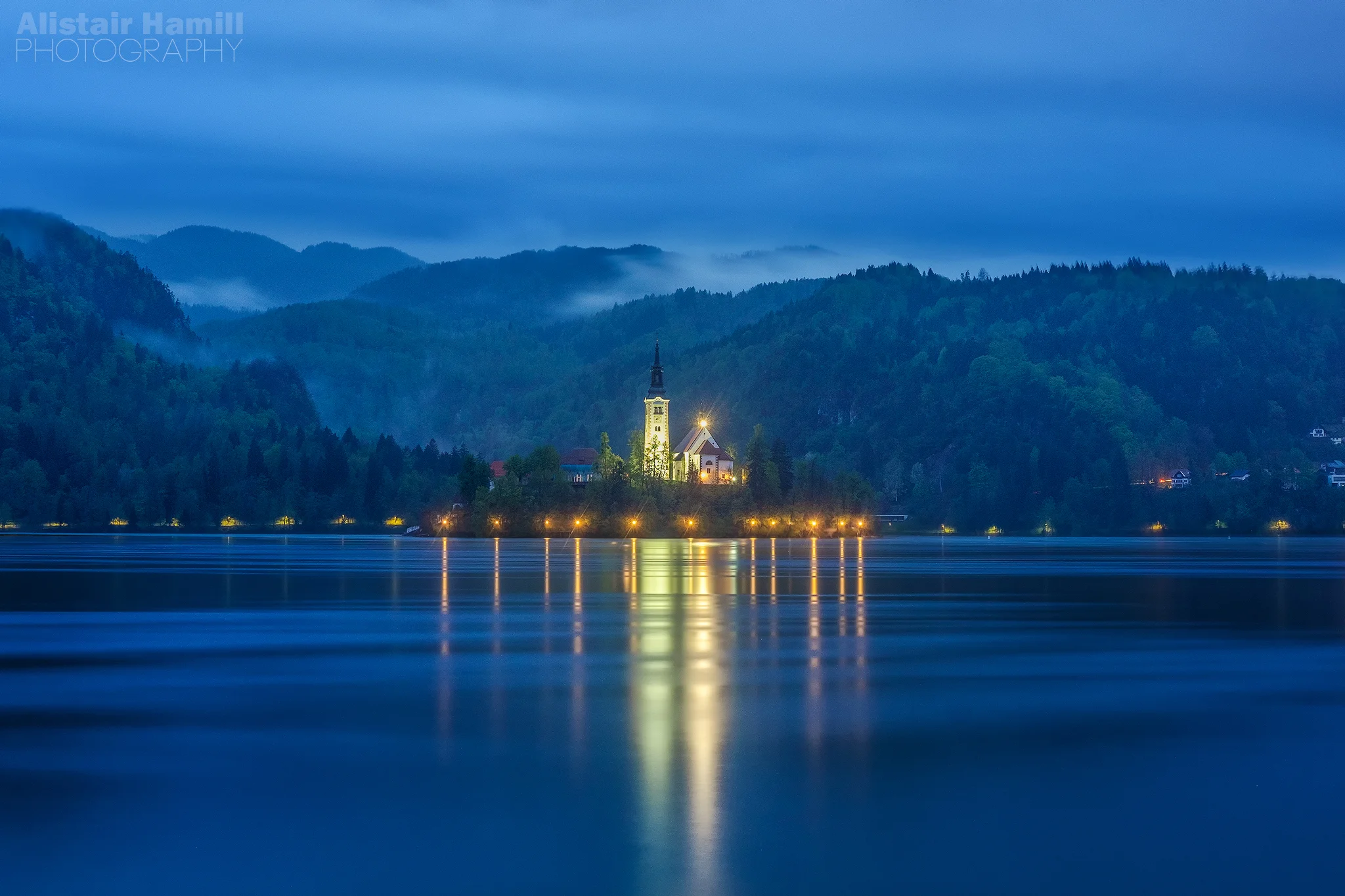 Bled lake evening blue hour (large) WM.jpg