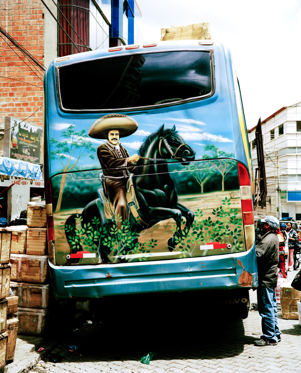 Daniel_Hofer_Bolivian_Busses_195_01_1550PX_WEB.jpg