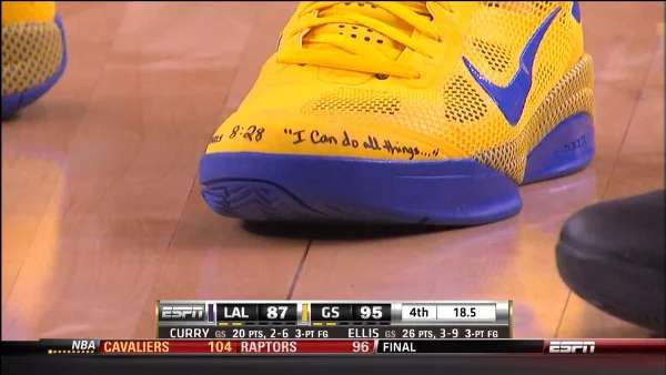 steph curry writing shoes