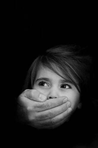 The Daily Beast jumps into church-discipline story, where other secular media fear to tread